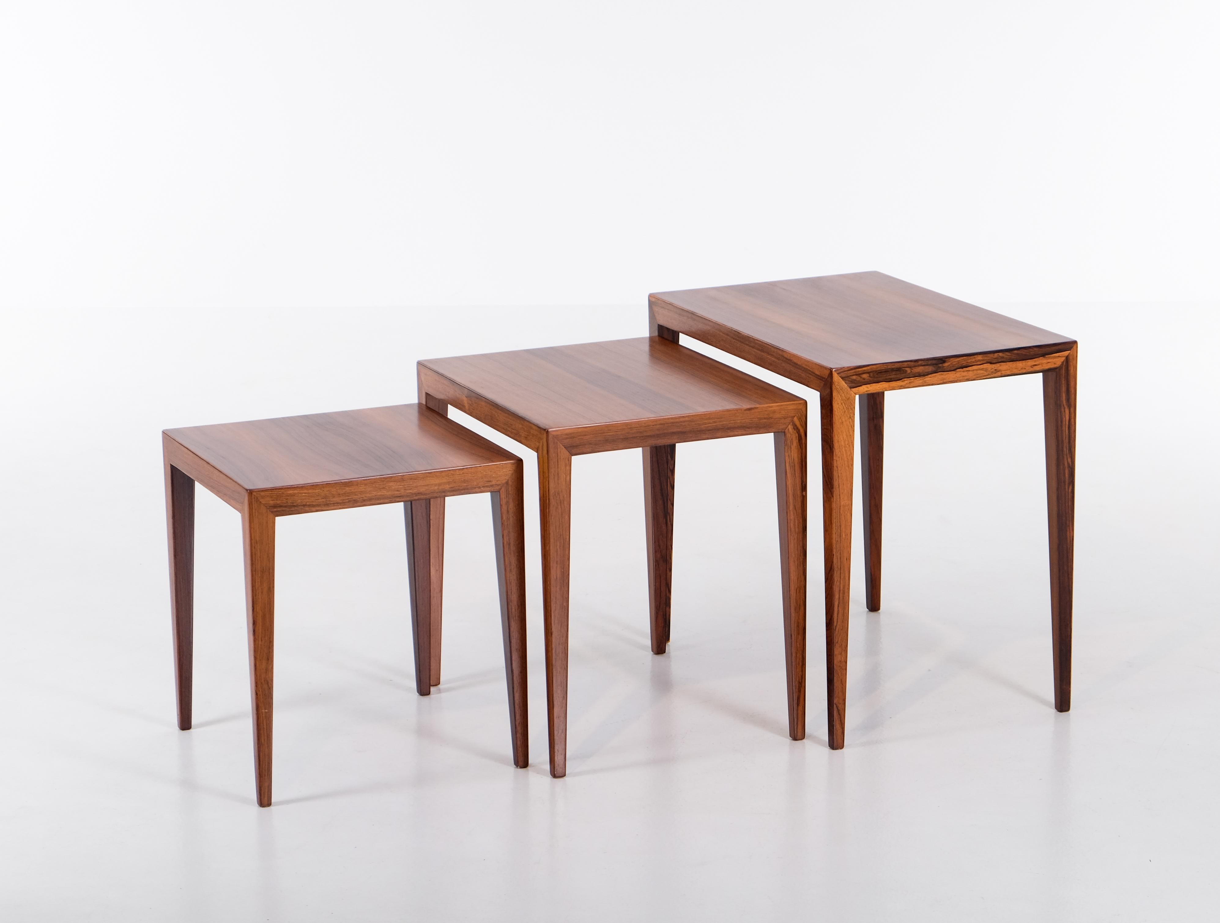 Milieu du XXe siècle Tables gigognes Severin Hansen, années 1950 en vente
