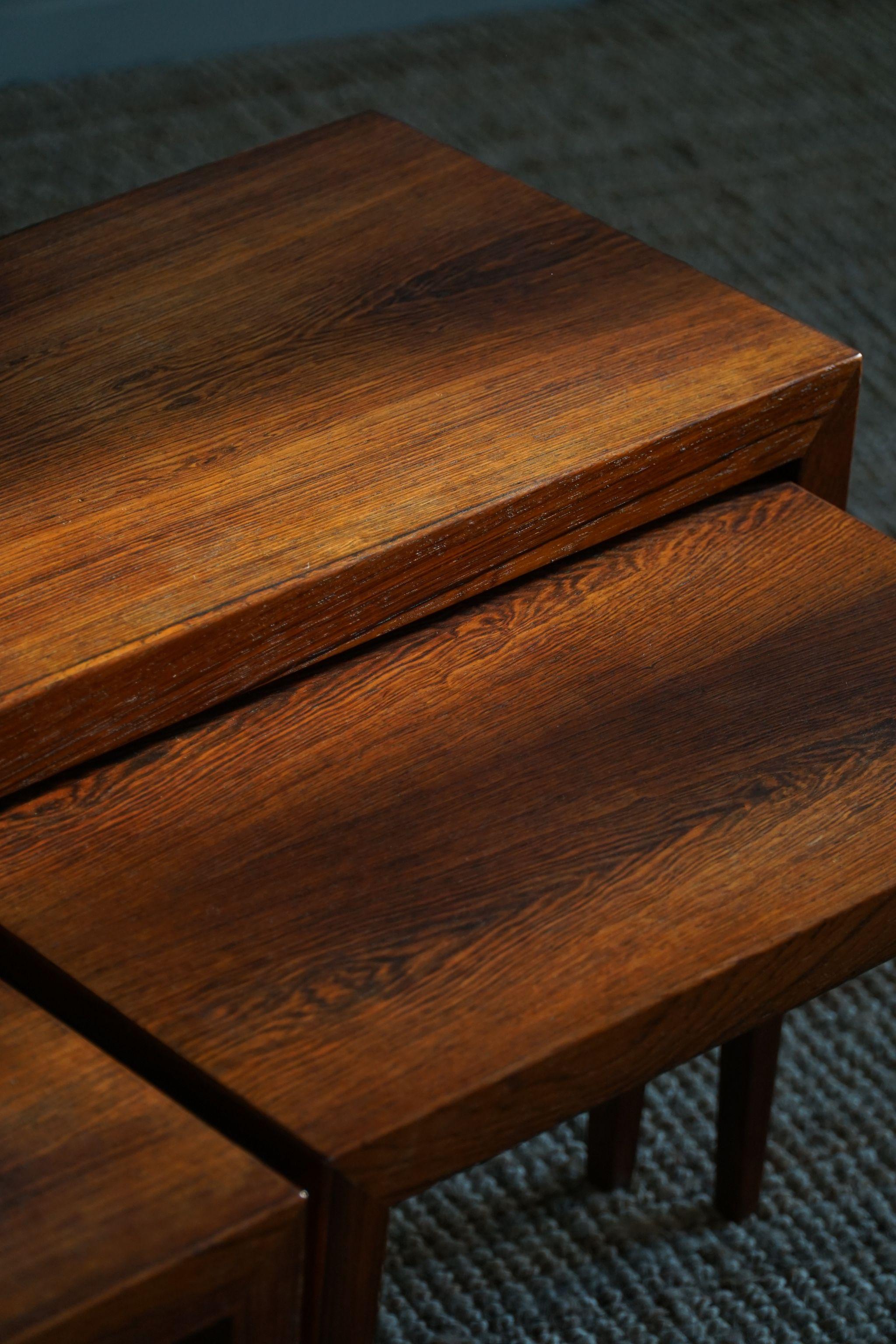 Severin Hansen, Nesting Tables in Brazilian Rosewood, Danish Mid Century, 1960s In Good Condition For Sale In Odense, DK