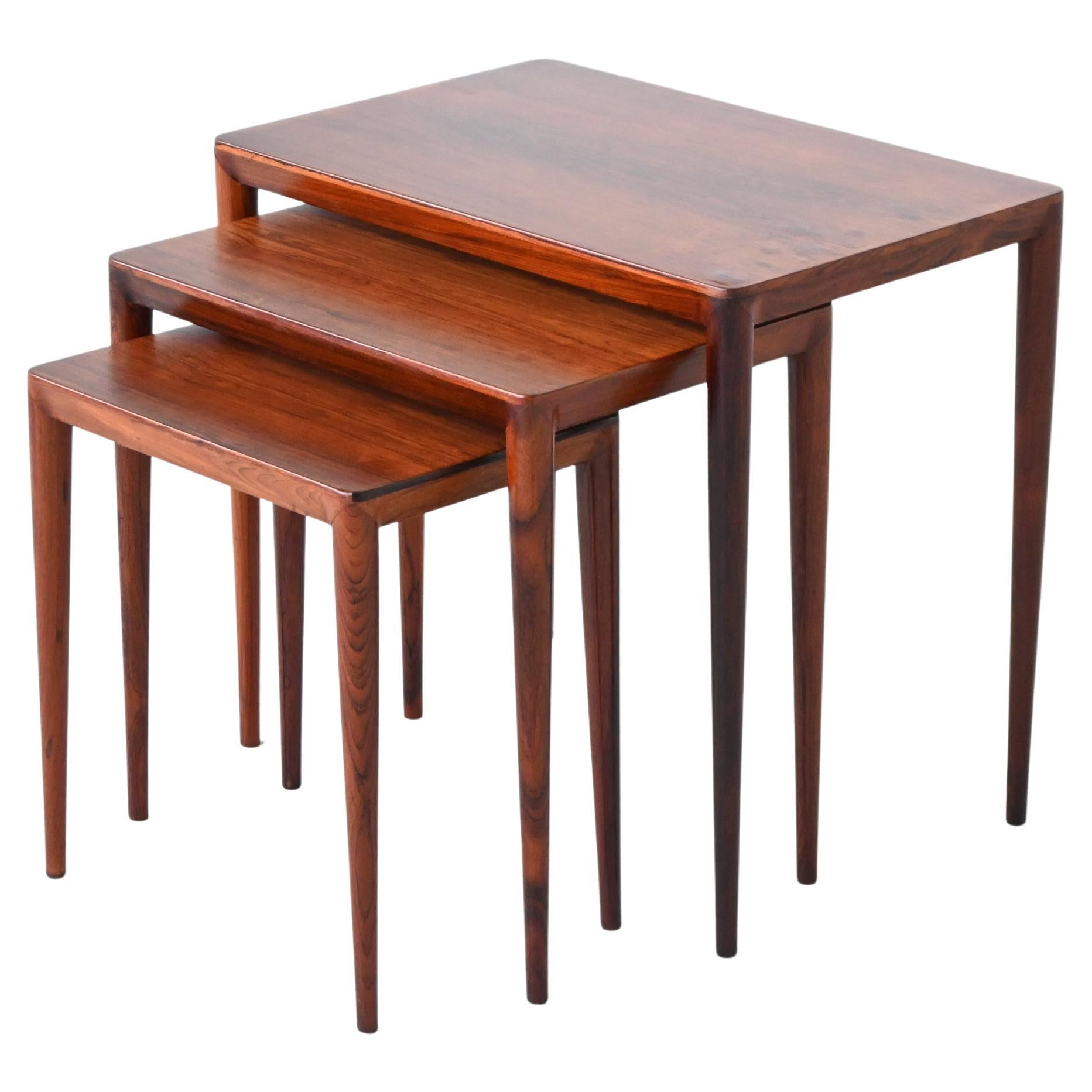Severin Hansen nesting tables in rosewood Haslev Denmark 1960 en vente