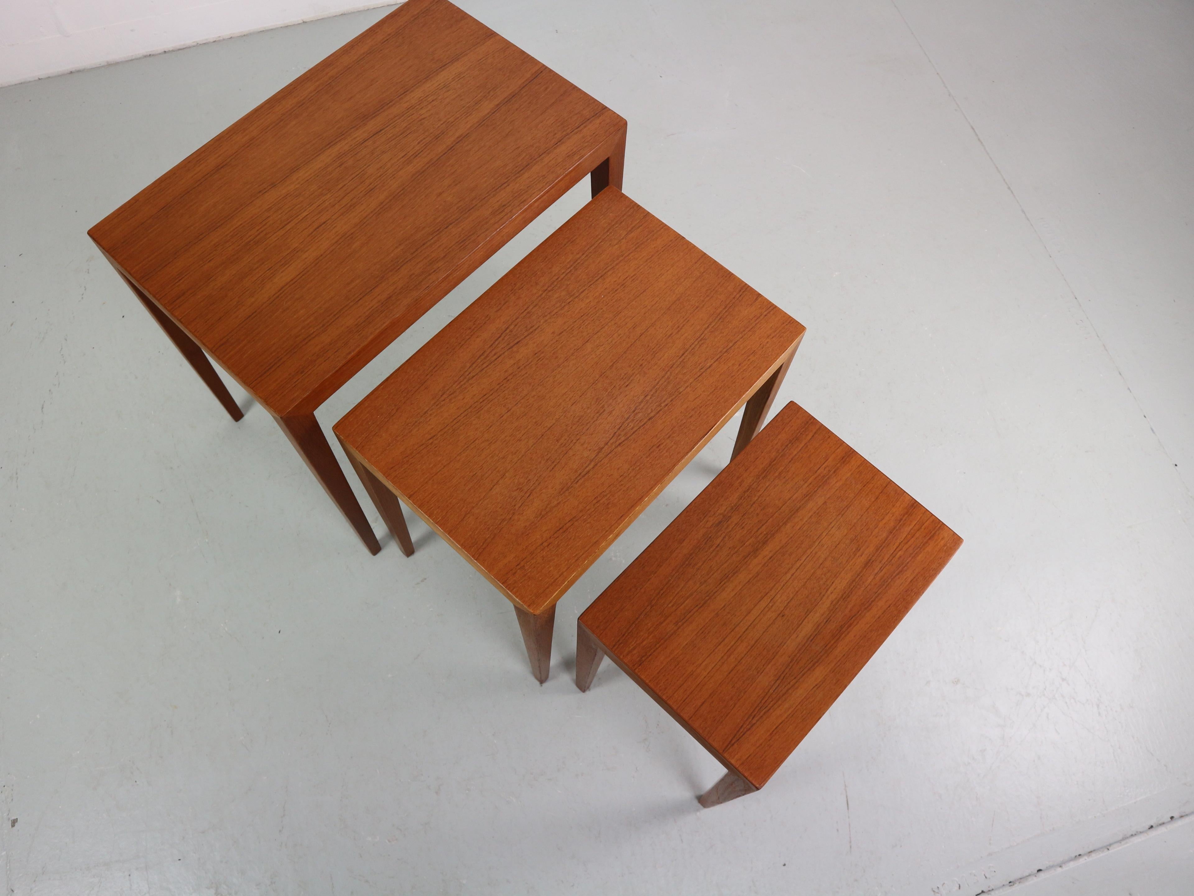 Severin Hansen Nesting Tables Teak Wood Haslev Denmark, 1960 In Good Condition For Sale In The Hague, NL