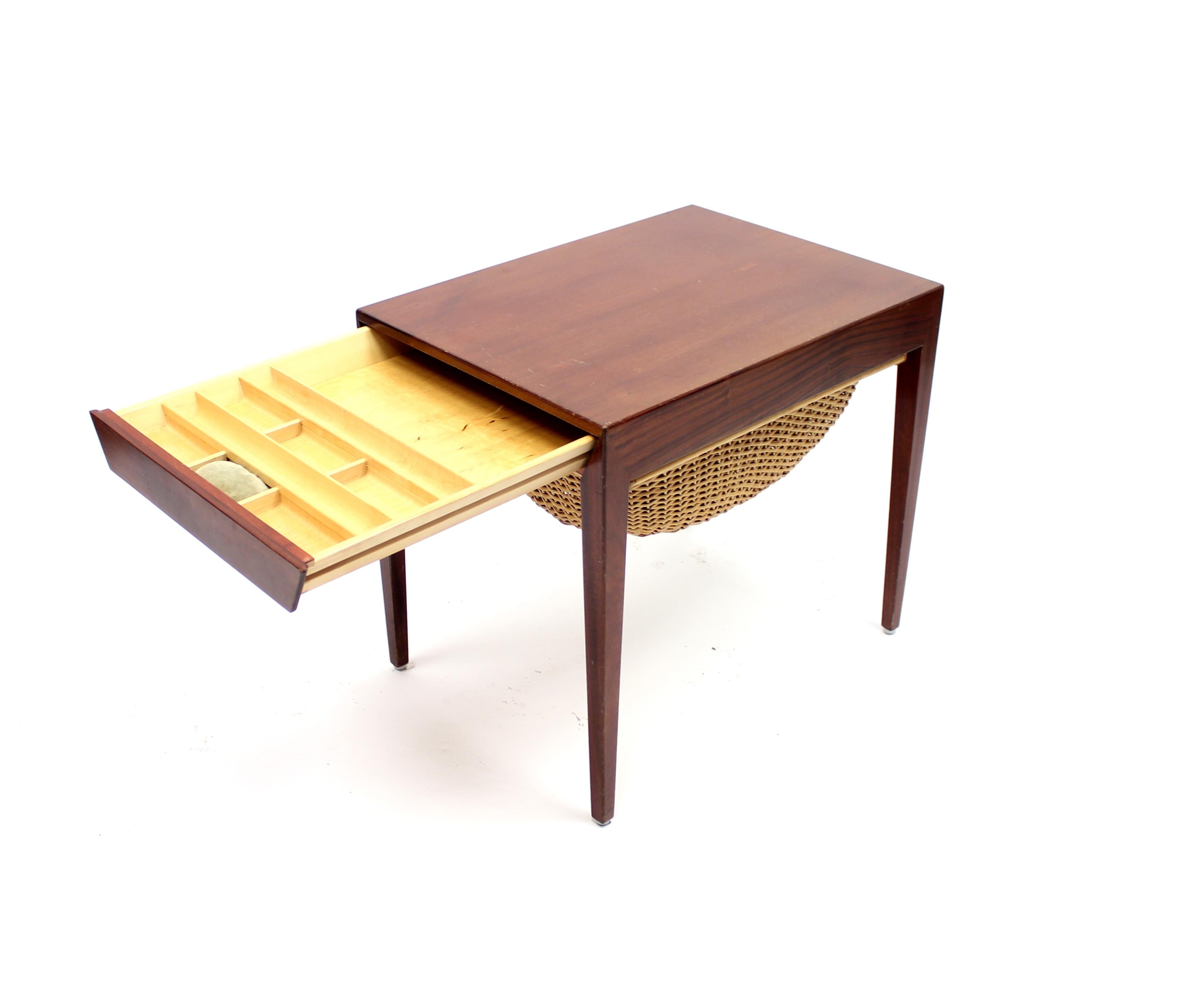 Severin Hansen Rosewood Sewing Table for Haslev Møbelsnedkeri, 1950s 1