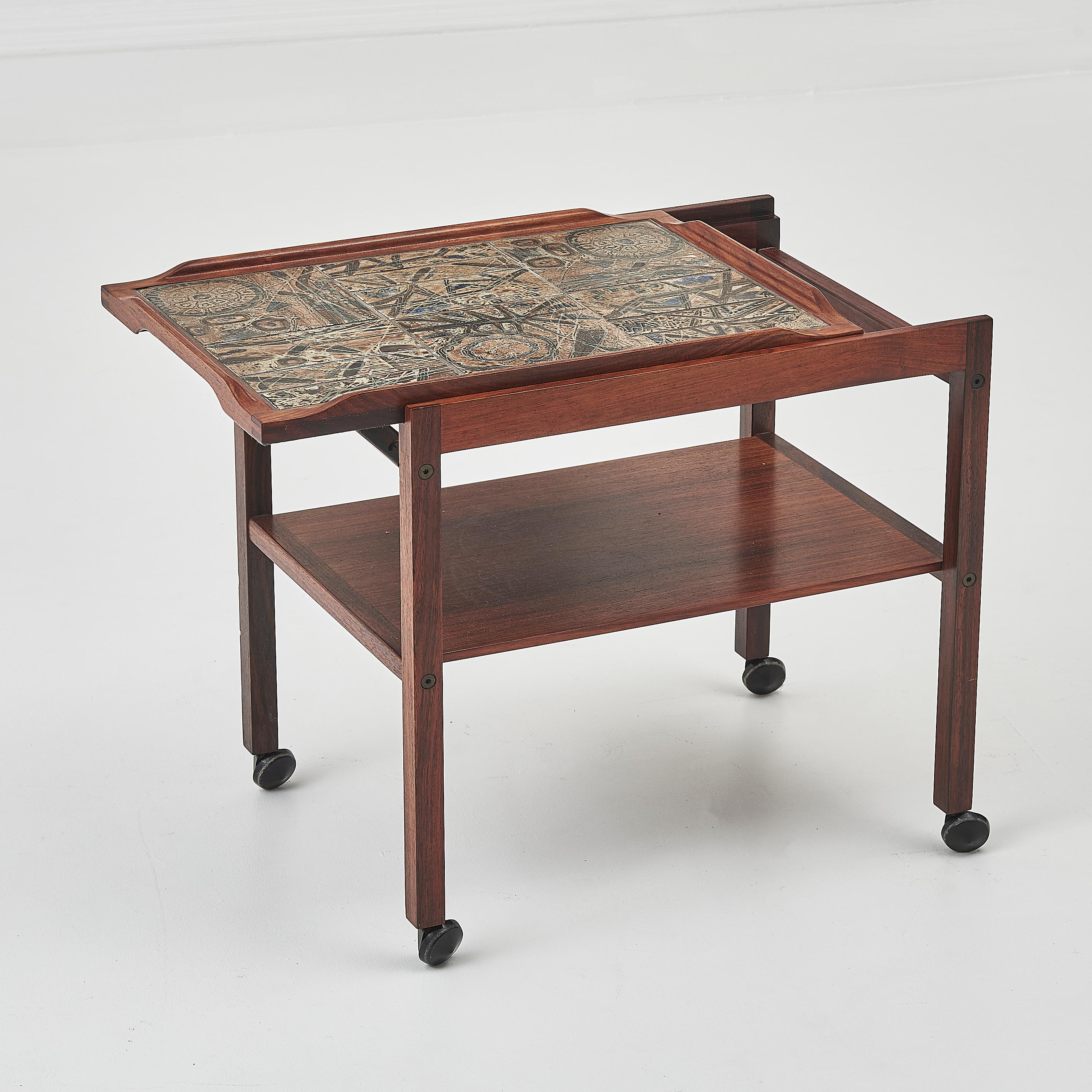 Severin Hansen Rosewood Side Table With Tiled Top & Removable Tray on casters In Good Condition For Sale In London, GB