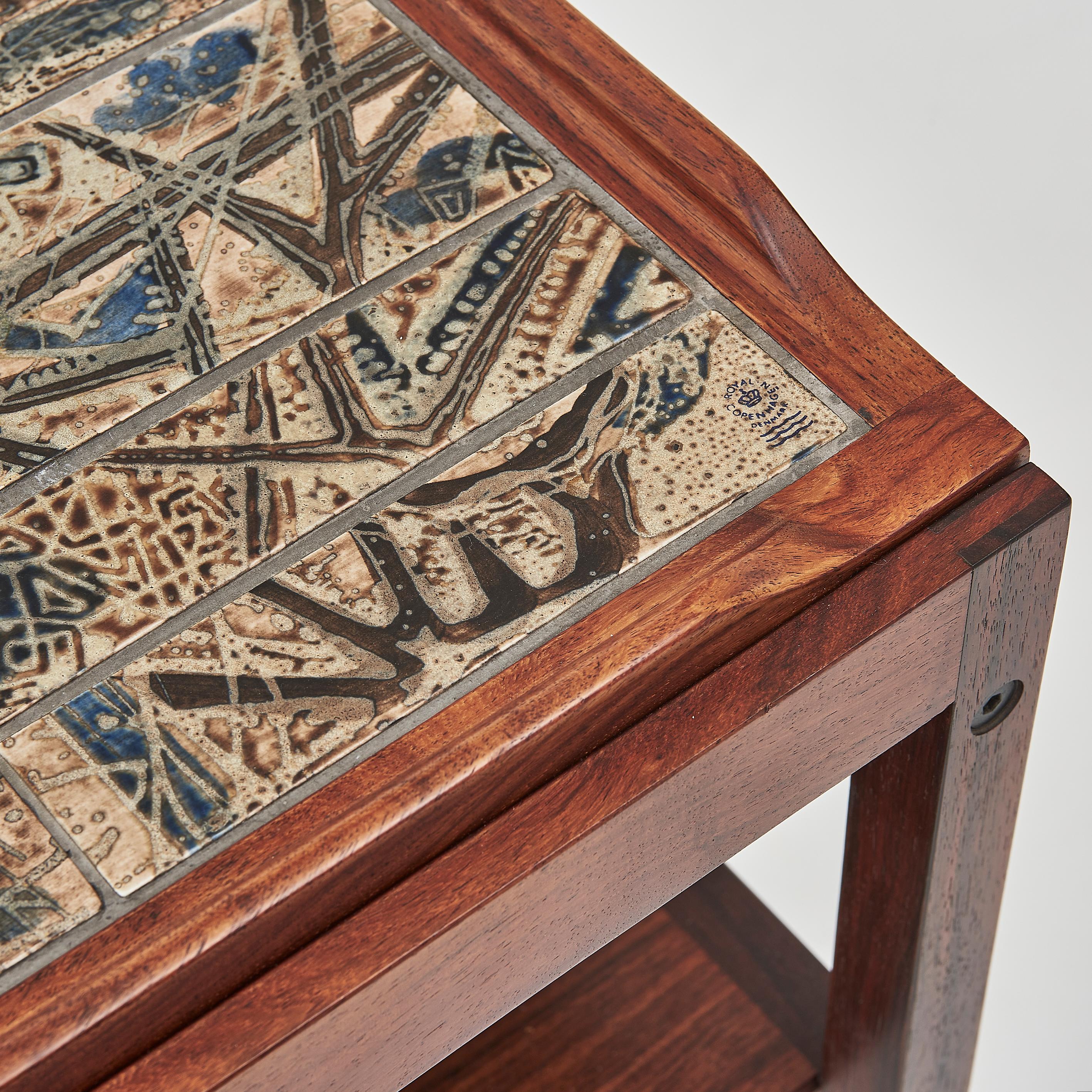 Severin Hansen Rosewood Side Table With Tiled Top & Removable Tray on casters For Sale 2