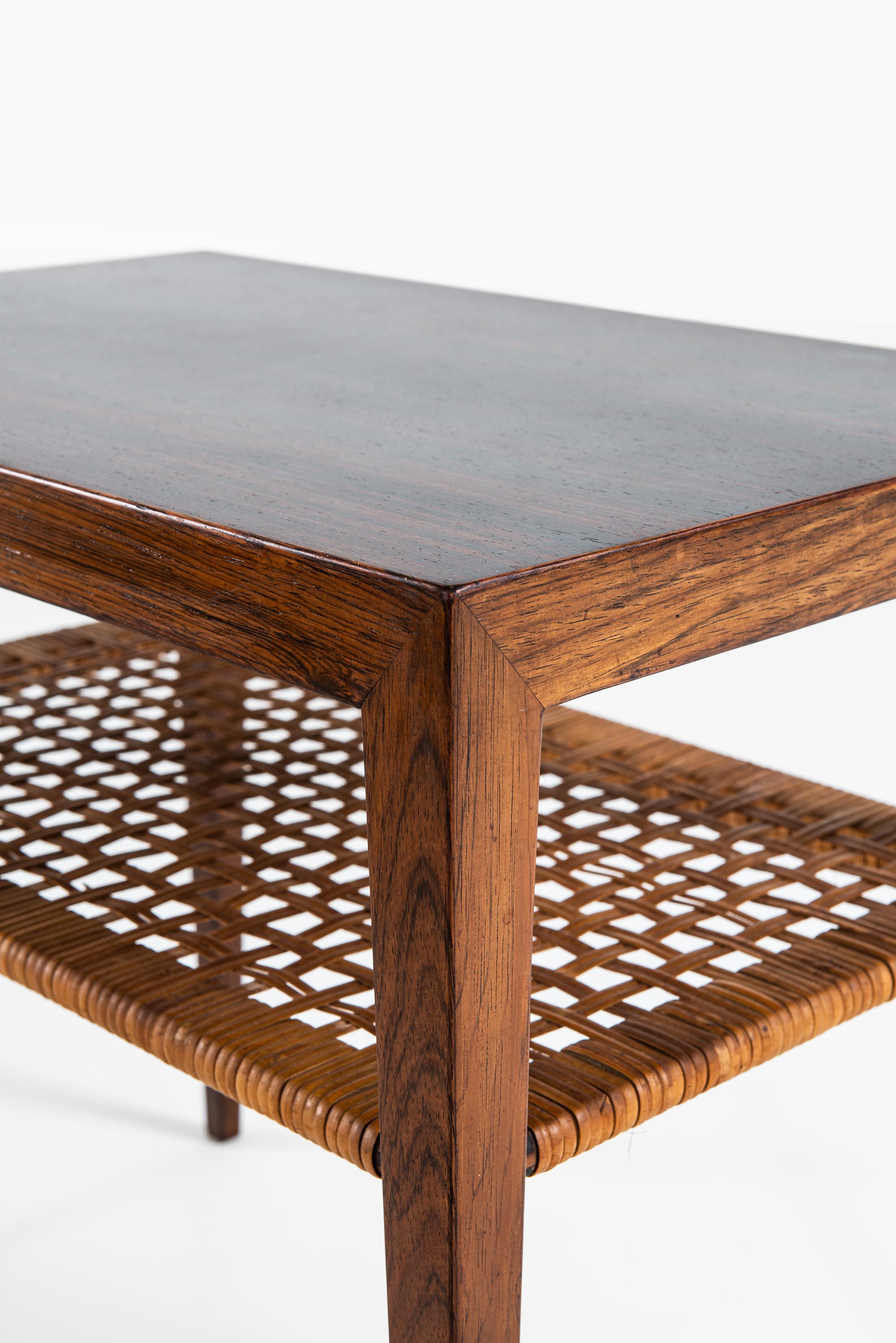 Rare side table designed by Severin Hansen. Produced by Haslev møbelsnedkeri in Denmark.