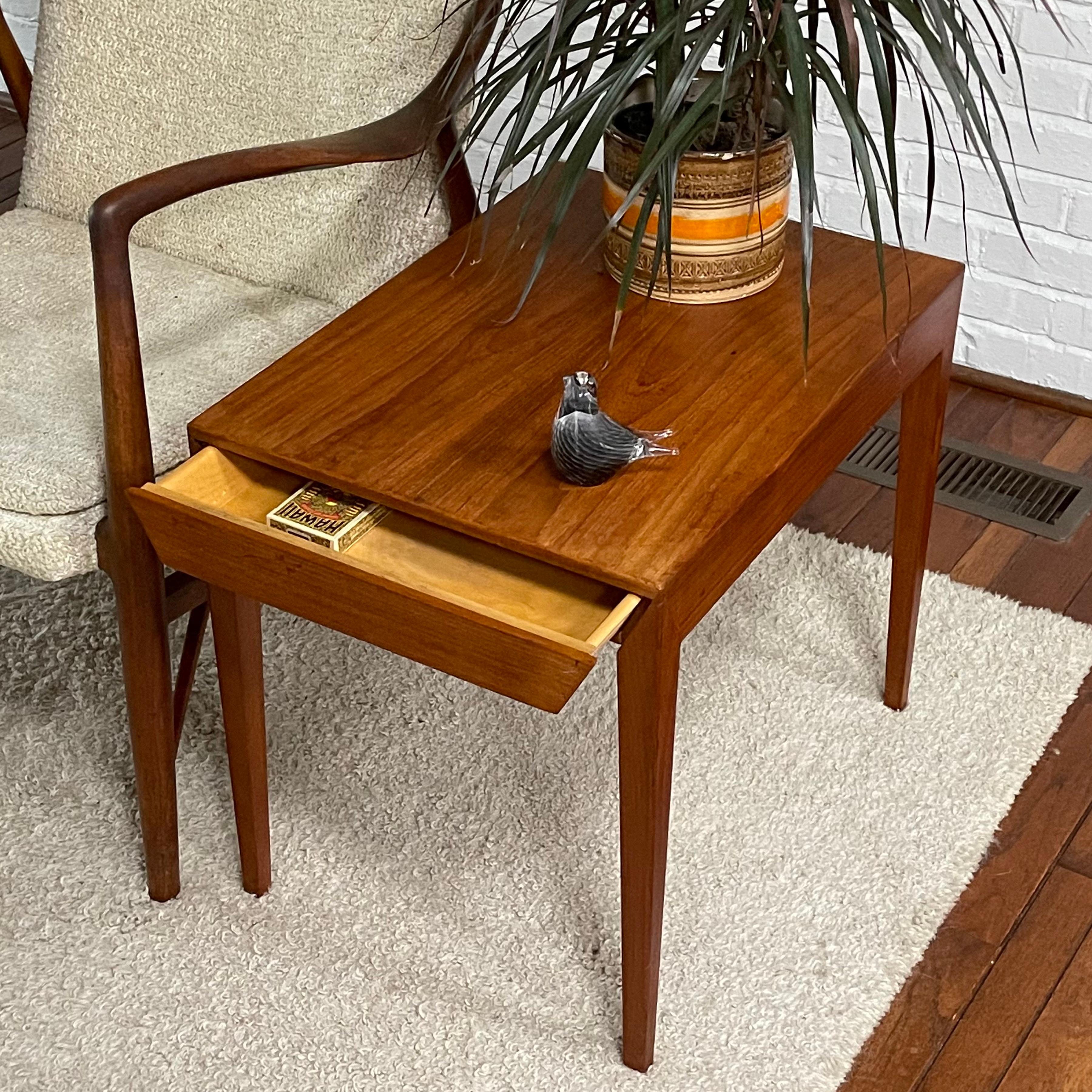 Severin Hansen Side Table/ Nightstand by Haslev Mobelfabrik For Sale 3