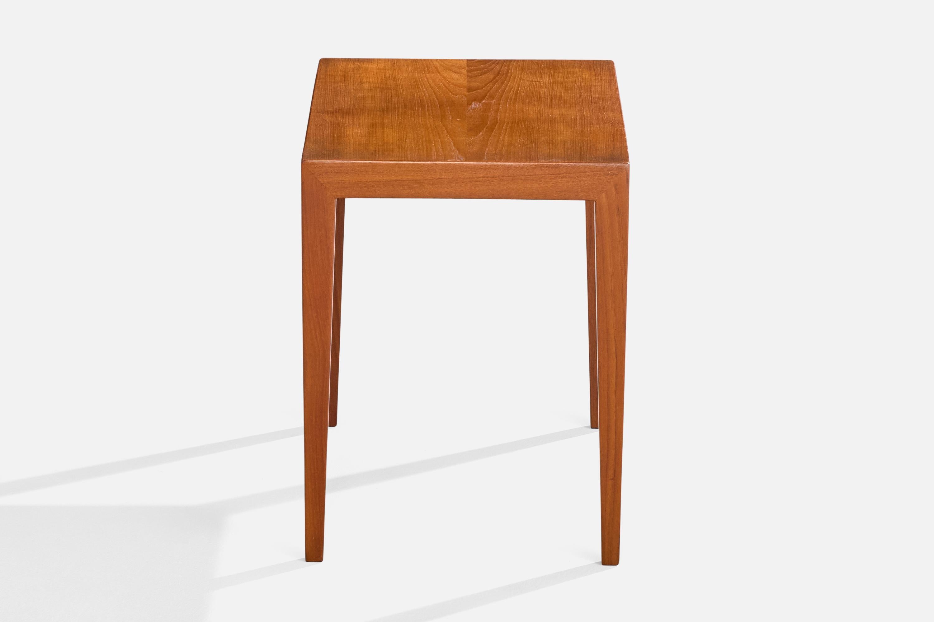 Severin Hansen, tables d'appoint, teck, Danemark, années 1950 Bon état - En vente à High Point, NC