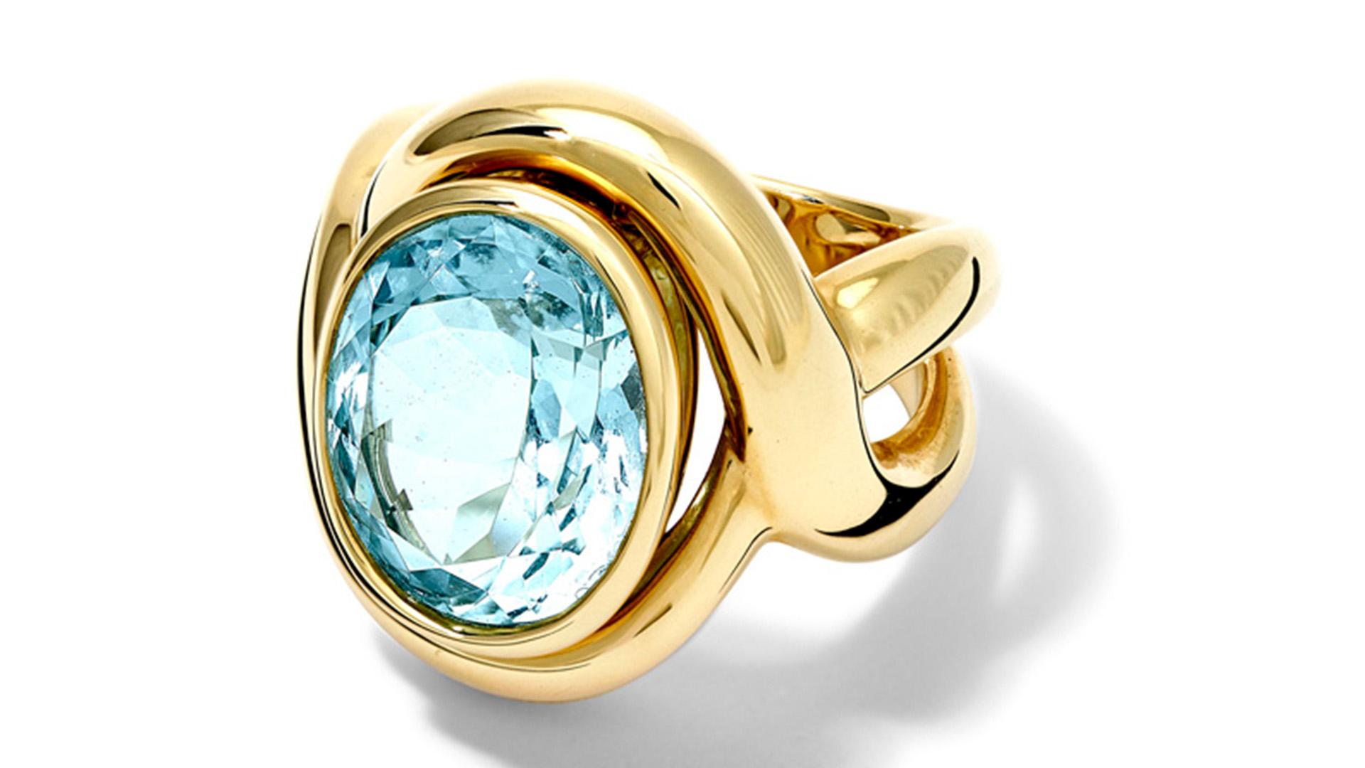 Oval Cut Severine Oval Aquamarine and Gold Ring For Sale