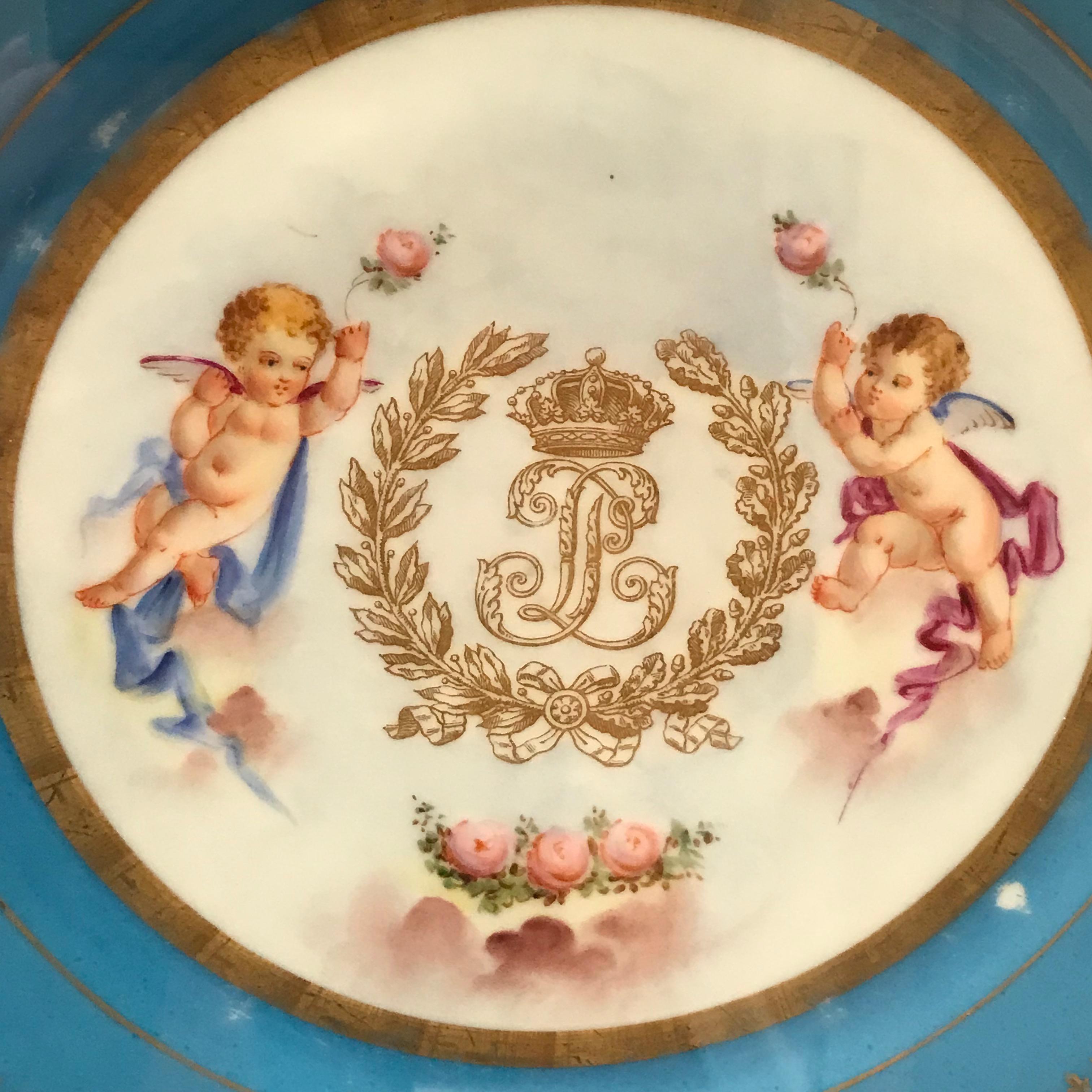 Sèvres 1844 Louis Phillippe Cabinet Plate Mounted in Display In Excellent Condition In Washington Crossing, PA
