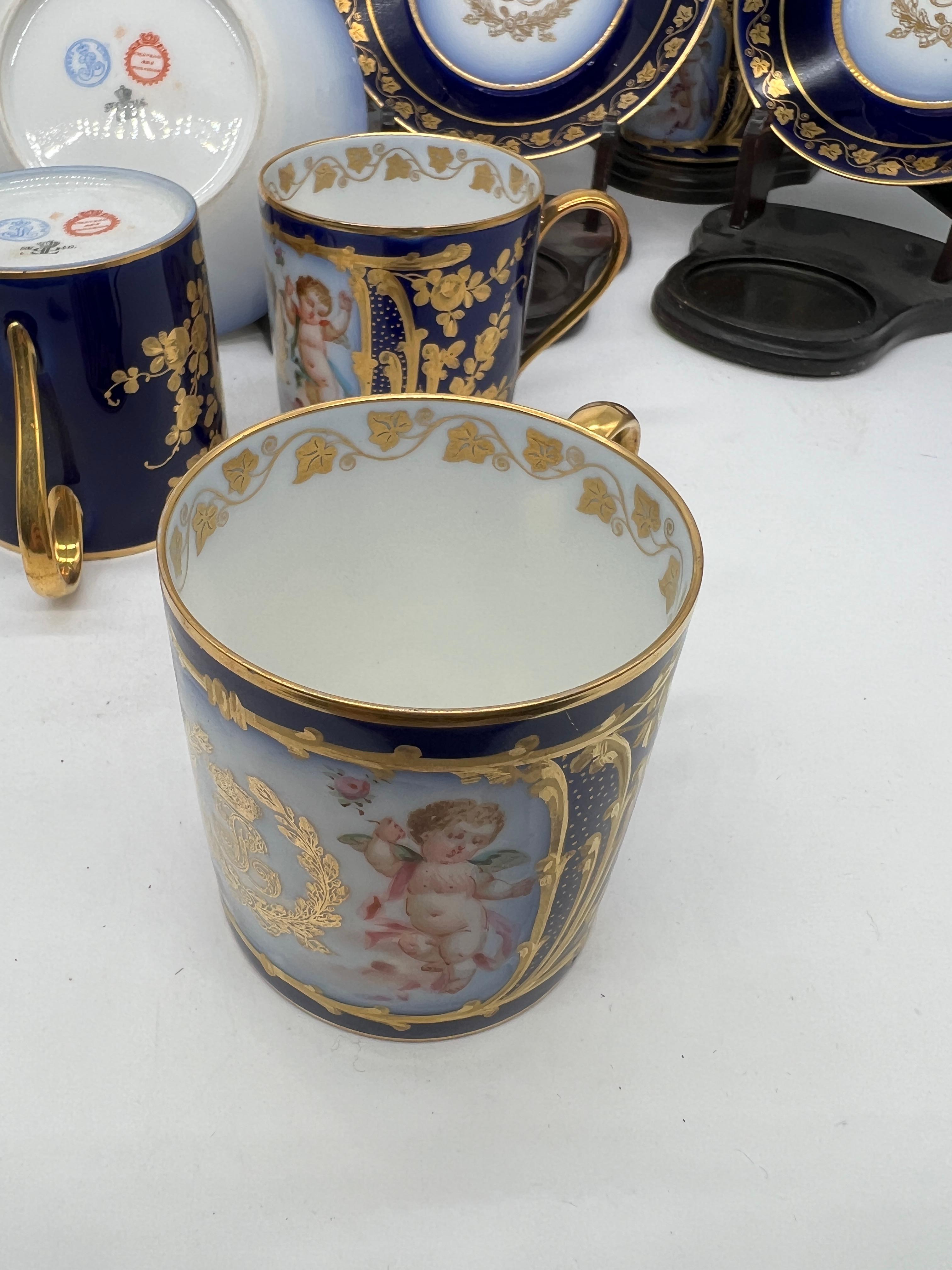 Porcelaine Sèvres 19th C., Chateau des Tuileries 1846 Louis Phillippe Cup / Saucer Set en vente