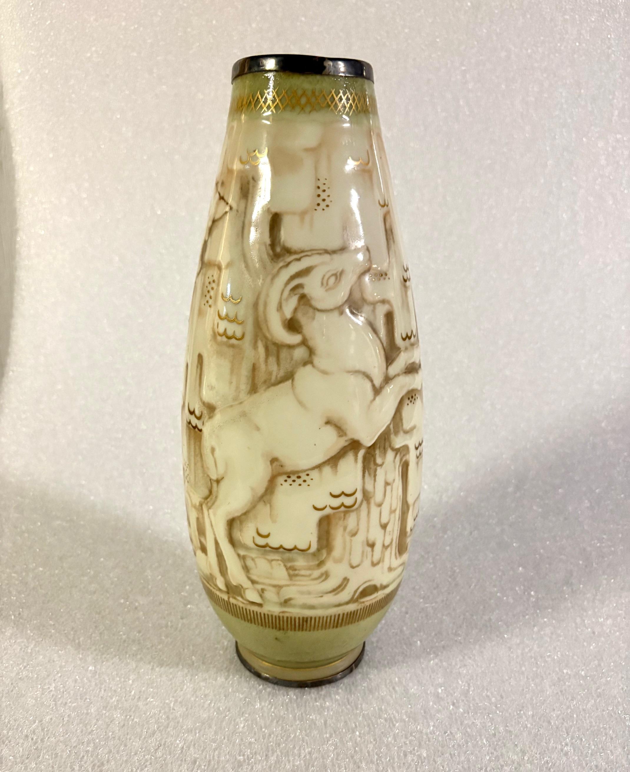 Vaso in porcellana Art Deco di Sèvres di Adrien Leduc in vendita 2
