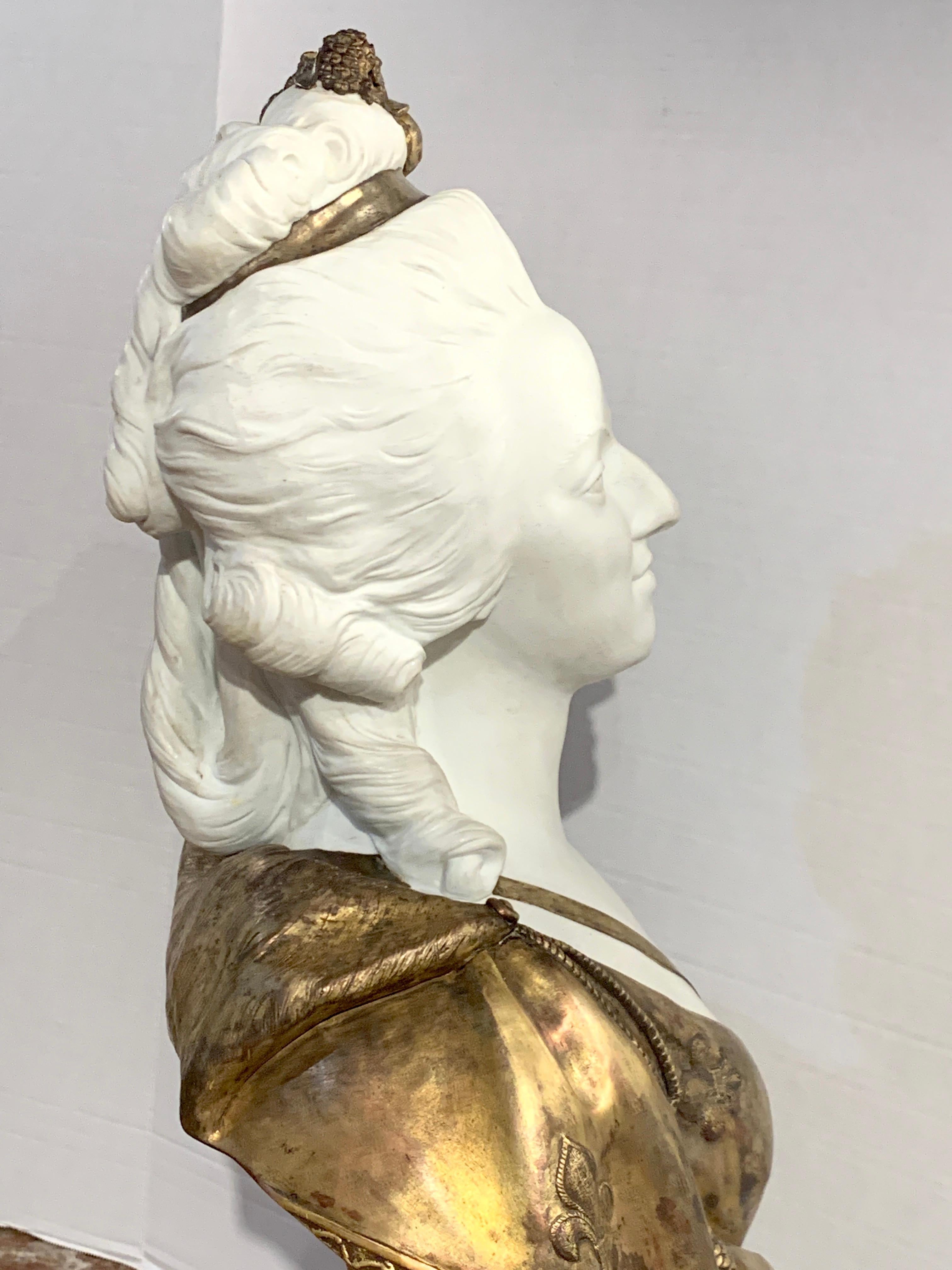 Buste de Marie-Antoinette en bisque de porcelaine et bronze doré de Sèvres d'après F. Lecomte en vente 1