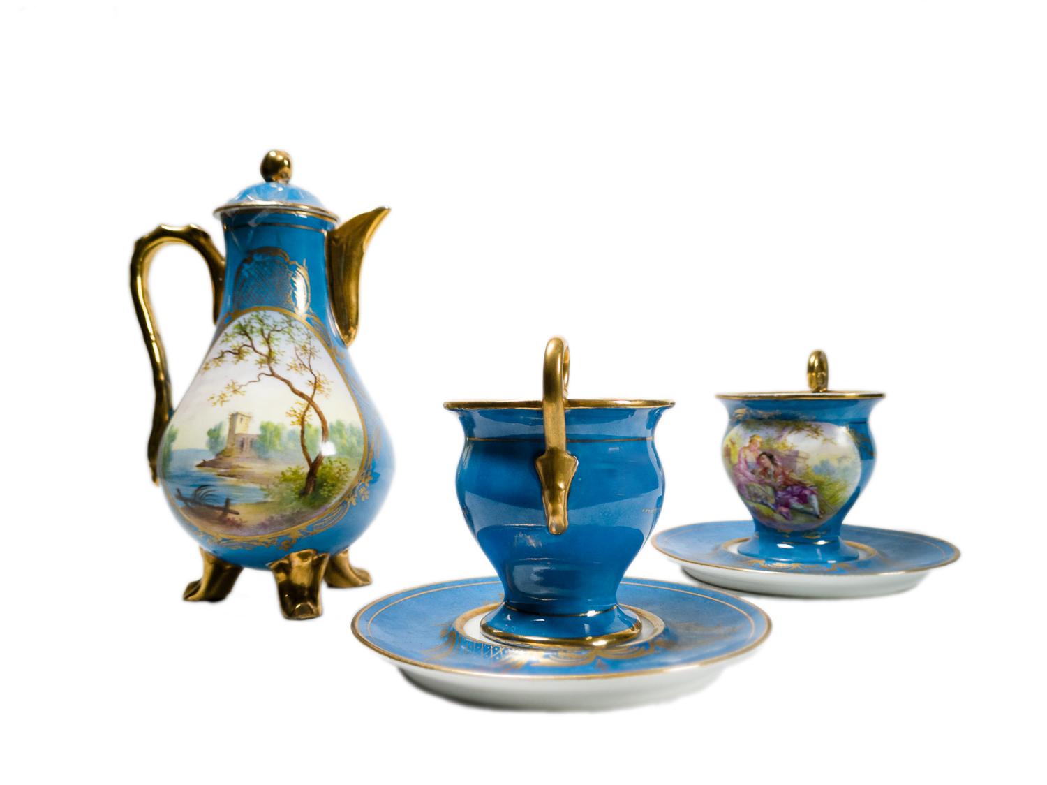 Sèvres Blue and Gold Porcelain Tea Set by Émile Grisard, 19th Century en venta 3