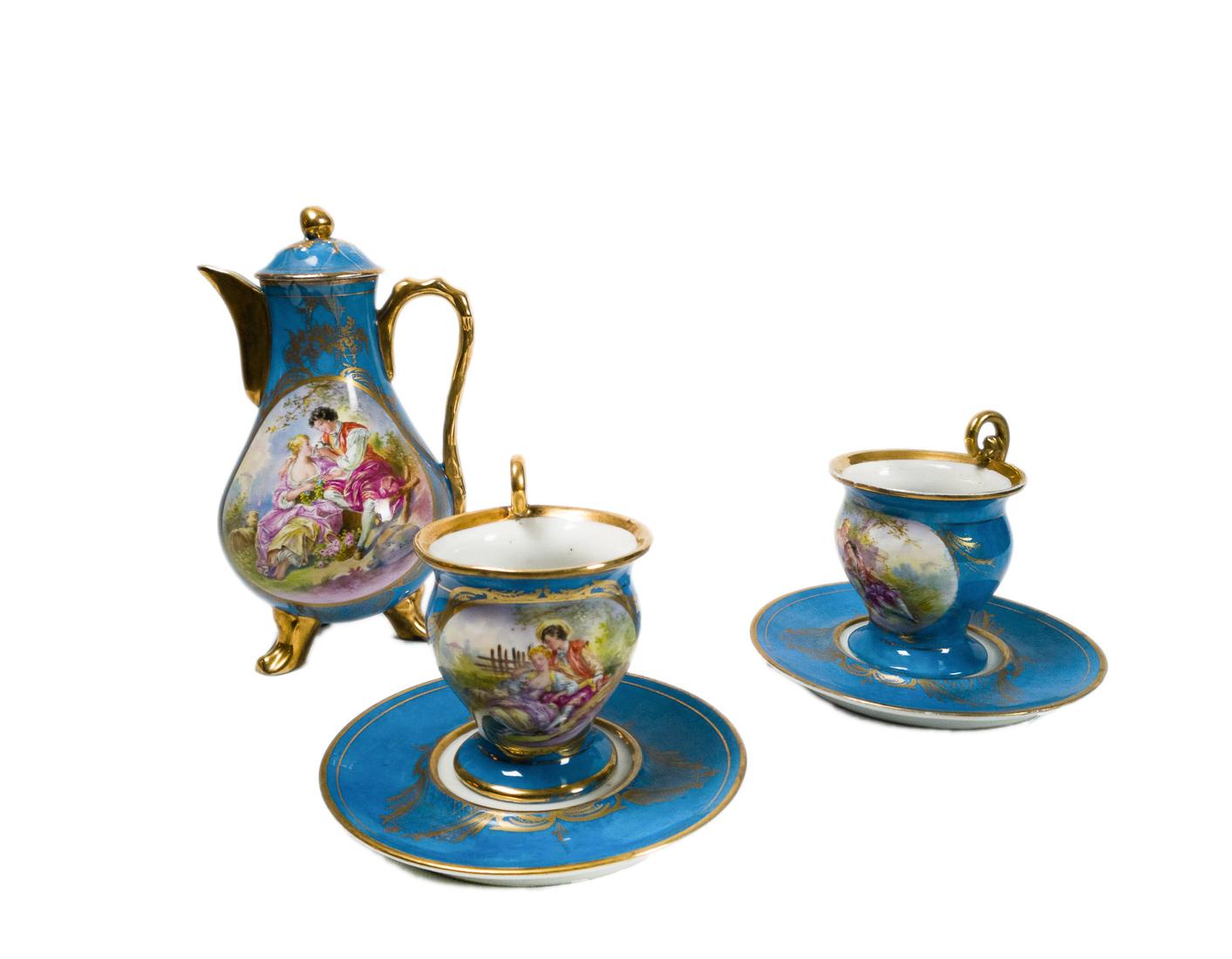 Sèvres Blue and Gold Porcelain Tea Set by Émile Grisard, 19th Century Pintado a mano en venta