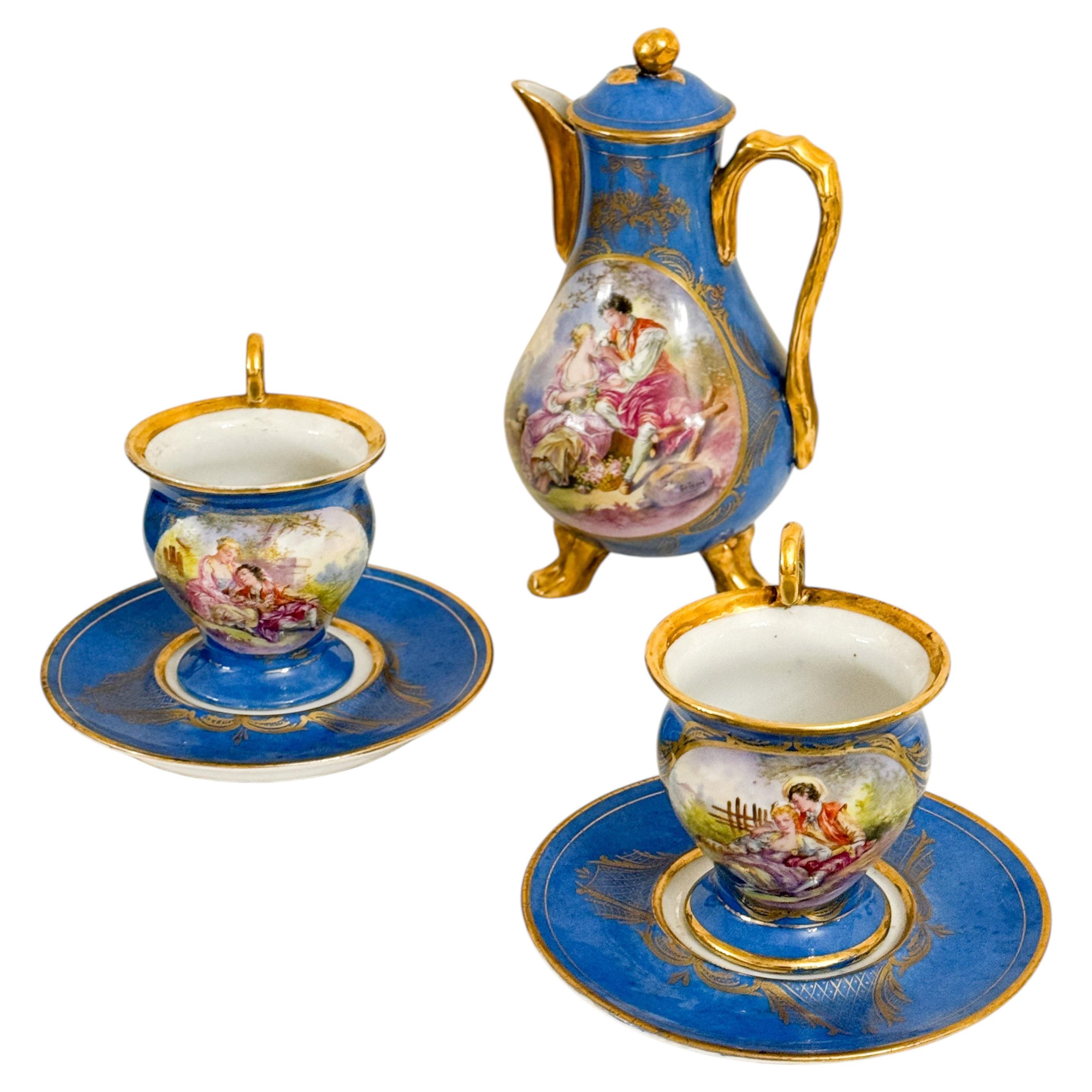Servizio da tè in porcellana blu e oro di Sèvres di Émile Grisard, XIX secolo