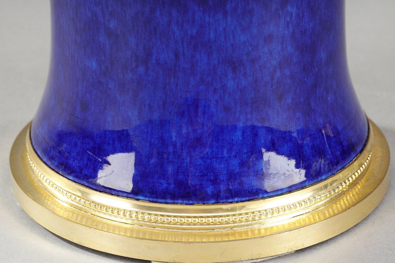 Sèvres-Keramikvasen mit blauem monochromen Dekor, Paul Milet zugeschrieben  im Angebot 5