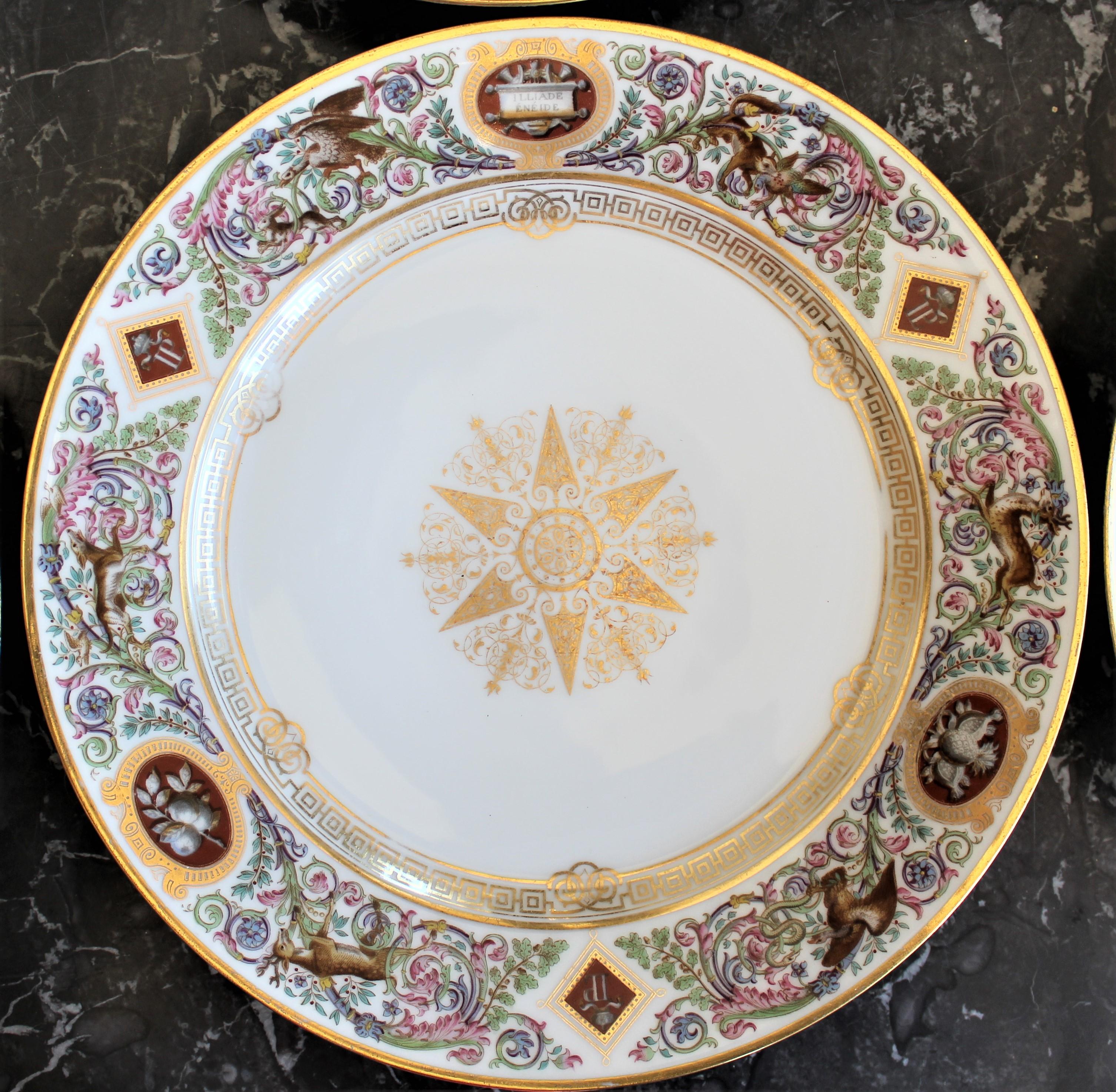  Sevres Chateau de Fountainbleu Pattern French Dinner or Cabinet Plates: 6 8