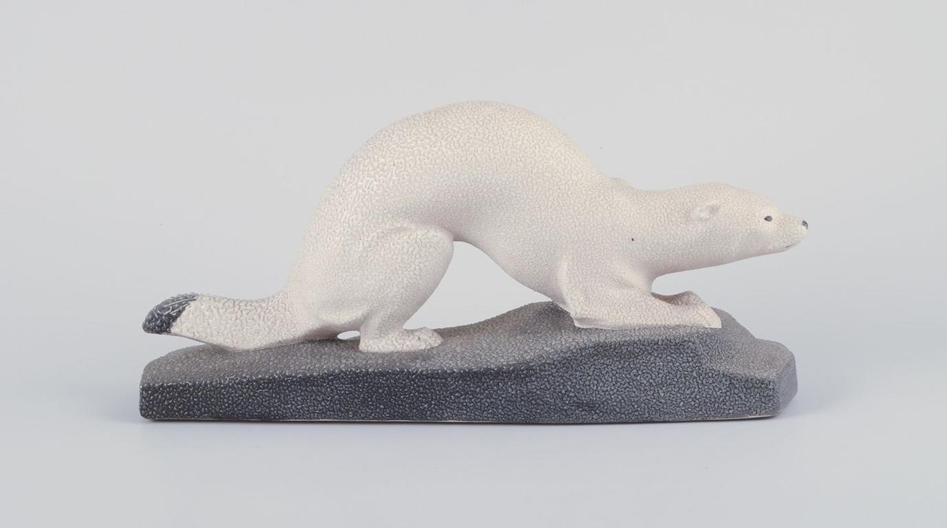 LES PRODUITS D'OCCASION SONT EXEMPTS DE DROITS DE DOUANE POUR LES CLIENTS DES ETATS-UNIS, DU ROYAUME-UNI, DE L'AUSTRALIE ET DU CANADA.   
PAR CONSÉQUENT, AUCUN DROIT D'IMPORTATION NE SERA APPLICABLE À VOTRE ACHAT. 

Sèvres, France. Sculpture d'un
