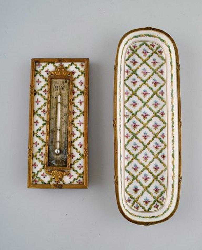Sevres / Limoges Style, Desk Garniture in Hand Painted Porcelain and Brass In Good Condition In København, Copenhagen