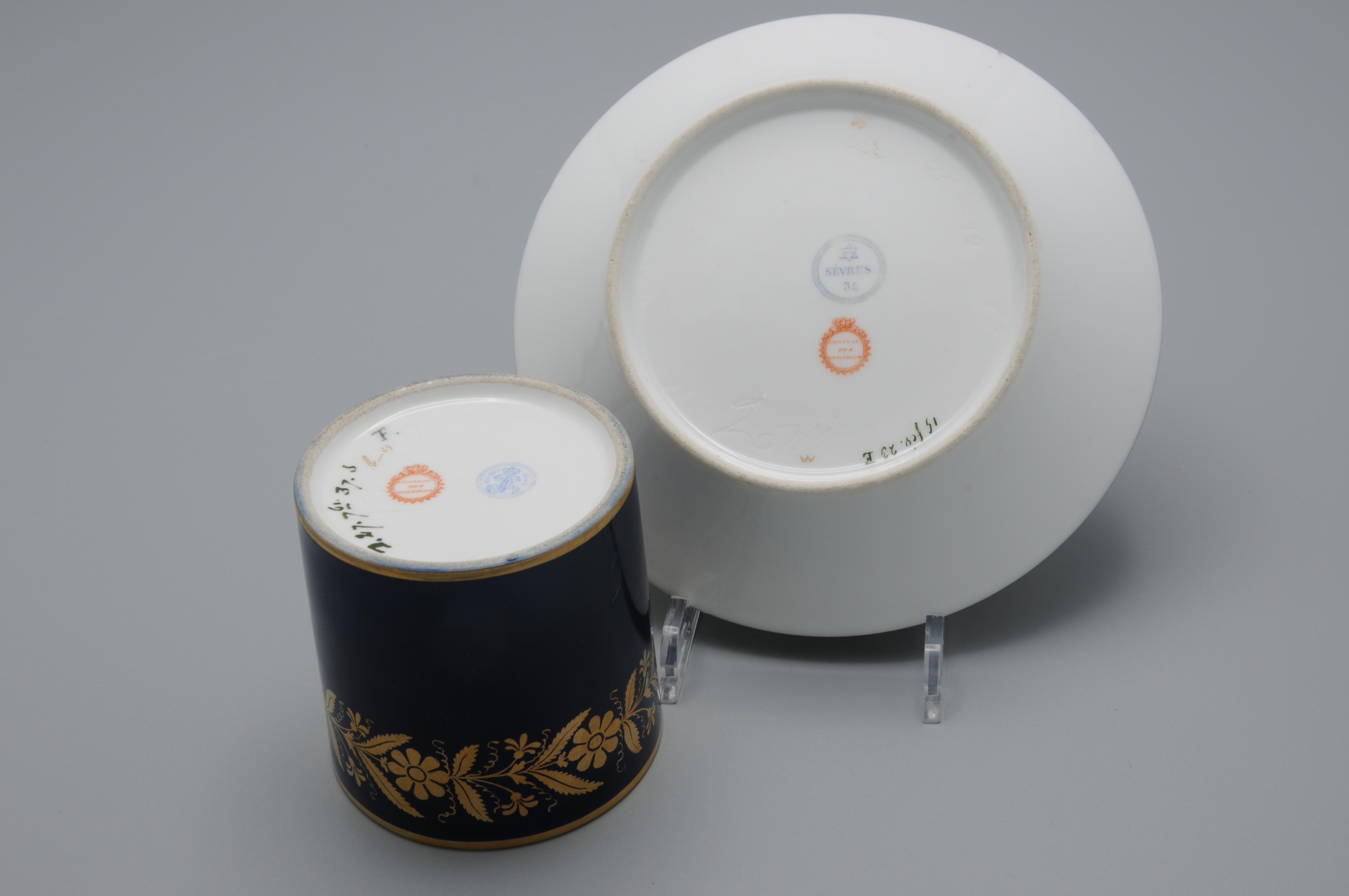 Sèvres - Louis Philippe - Tazza e piattino 'Capraire', inizio XIX secolo in vendita 4