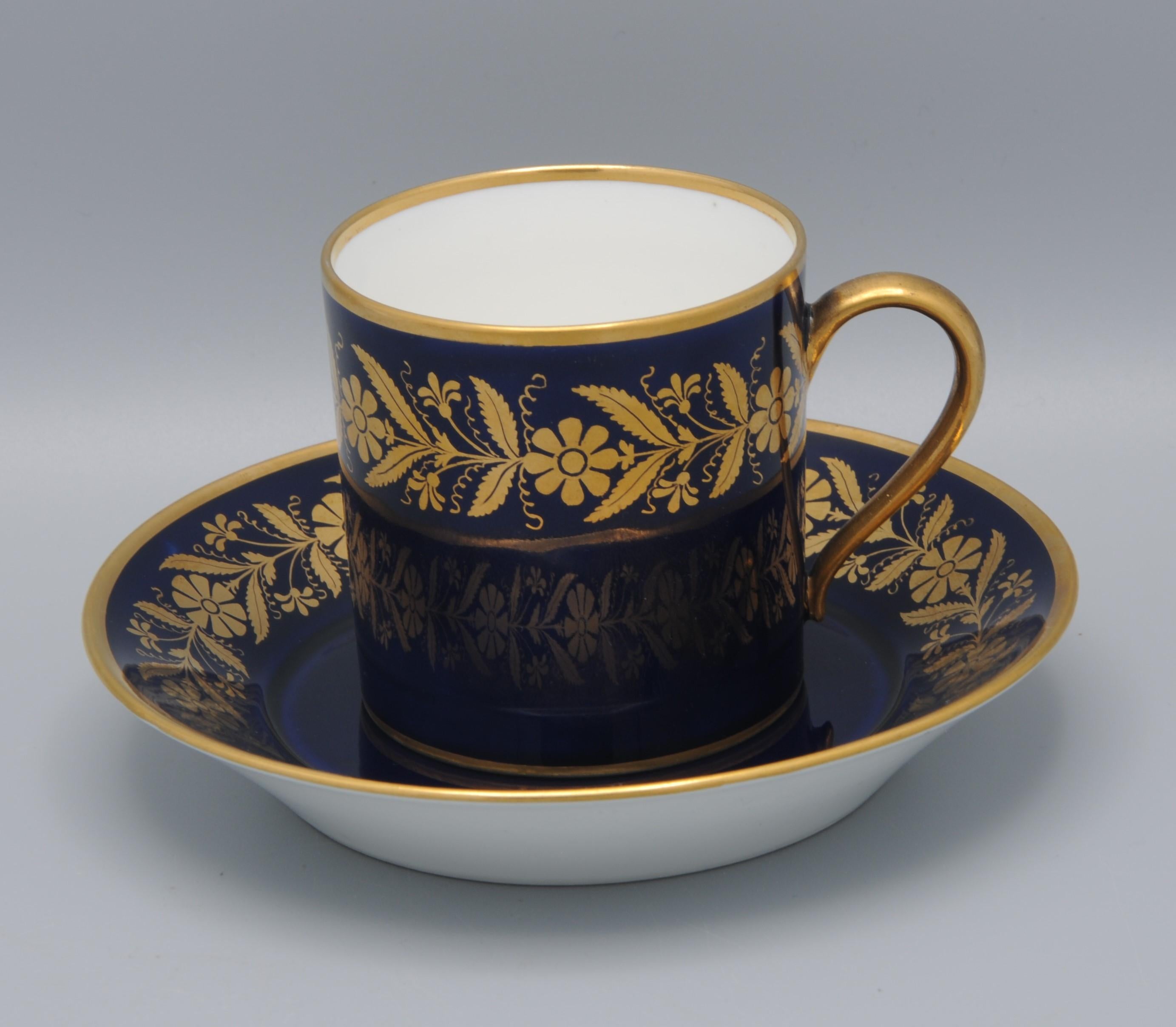 Dorato Sèvres - Louis Philippe - Tazza e piattino 'Capraire', inizio XIX secolo in vendita