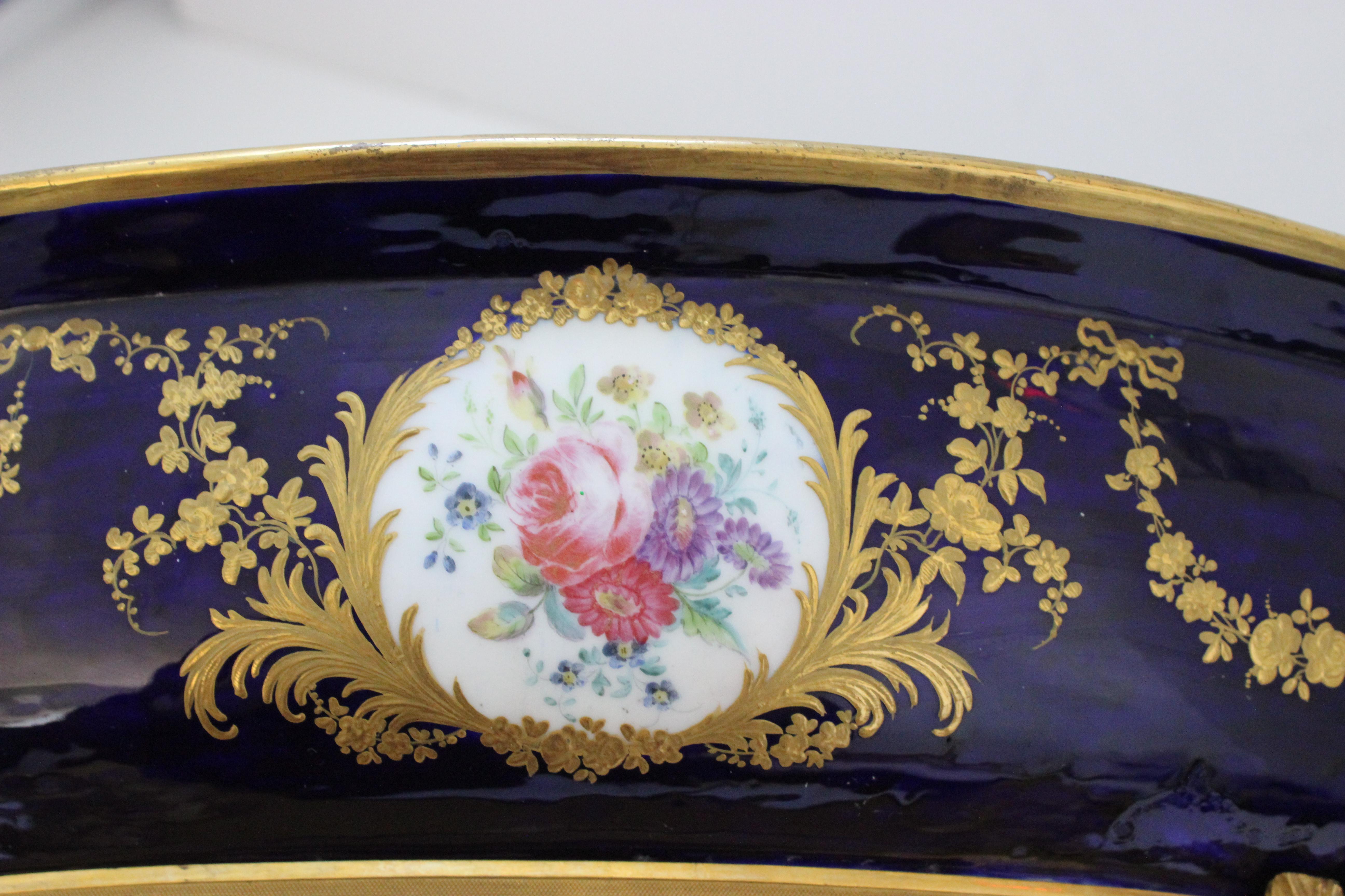 Sevres Louis XV Style Porcelain Dish on Stand For Sale 6