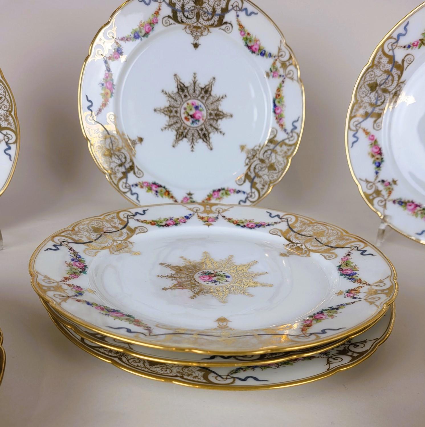 Sèvres, Macé, 12 Porcelain Plates, 19th Century In Good Condition For Sale In MARSEILLE, FR