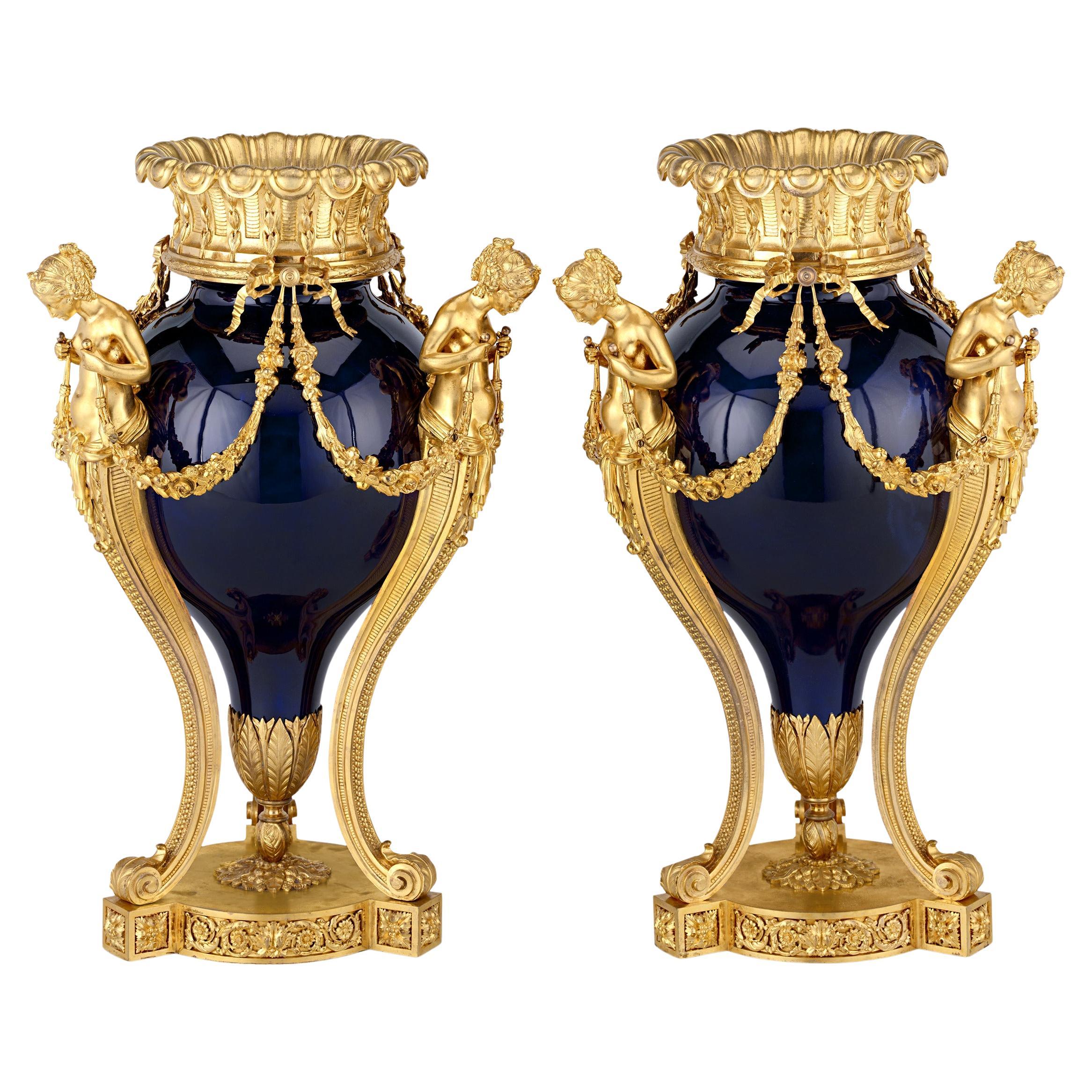 Vasi in porcellana di Sèvres e bronzo di Dorè