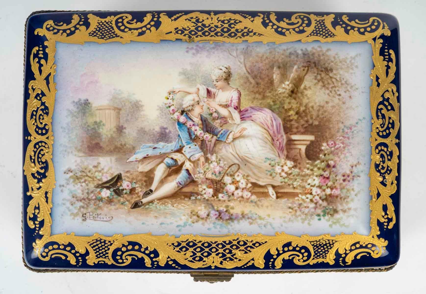 French Sèvres Porcelain Box, 19th Century, Napoleon III Period. For Sale
