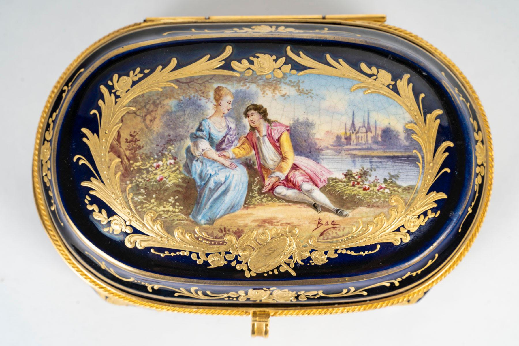 Scatola di porcellana di Sèvres, XIX secolo, periodo Napoleone III. in vendita 1