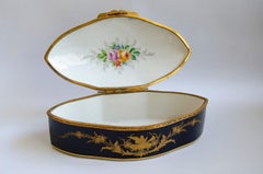 Sevres Porcelain Chest Romantic Scene 'Lux'