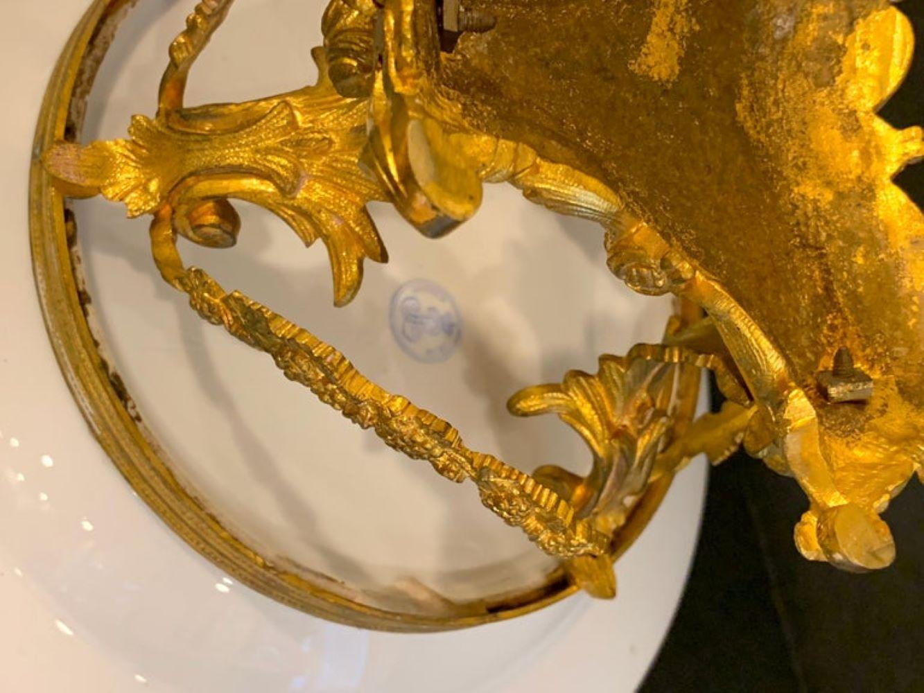 Tazza de Ormolu de porcelana de Sevres, 1838 Servicio Real de Caza del Rey Louis Philippe en venta 9