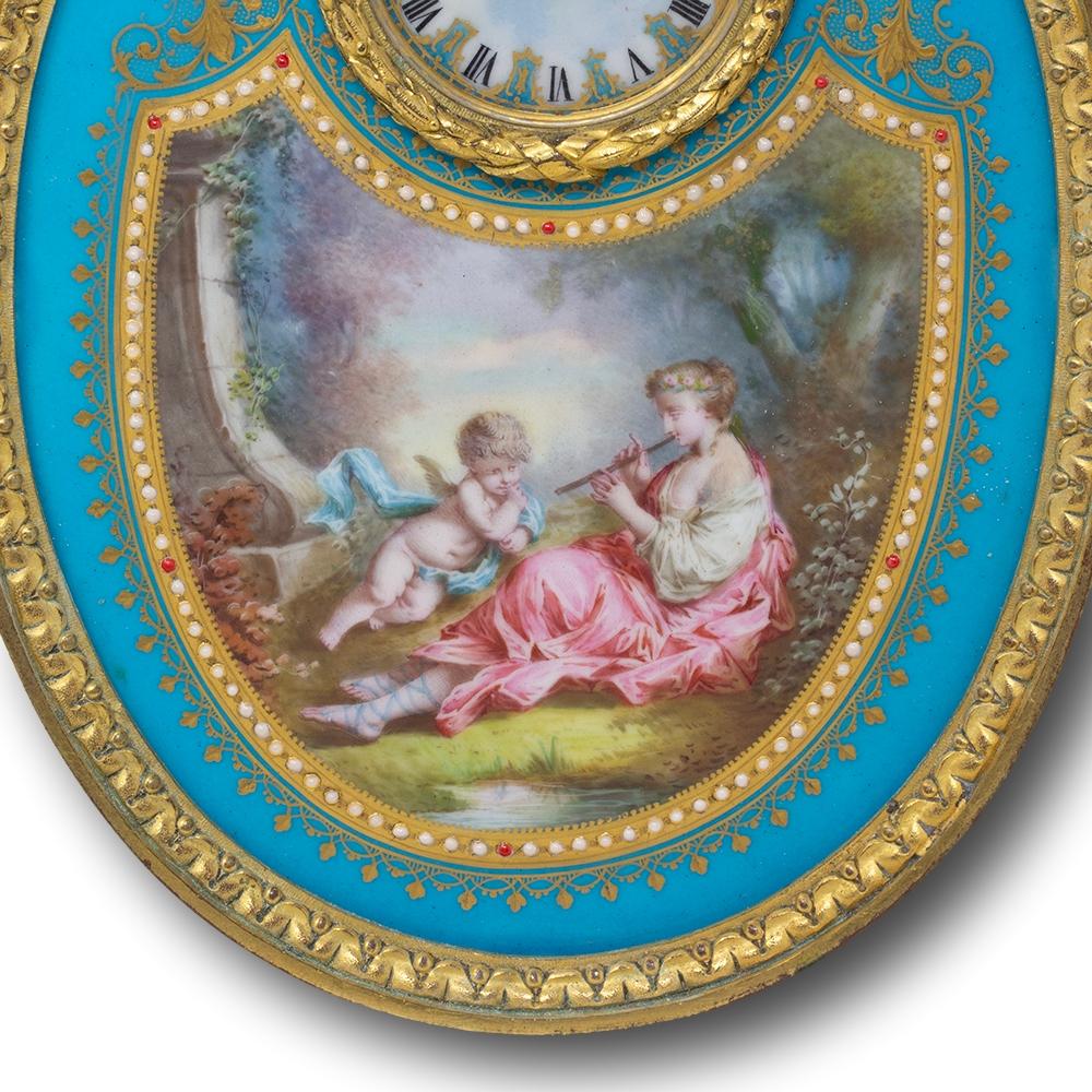 Reloj de mesa de porcelana de Sevres en venta 3
