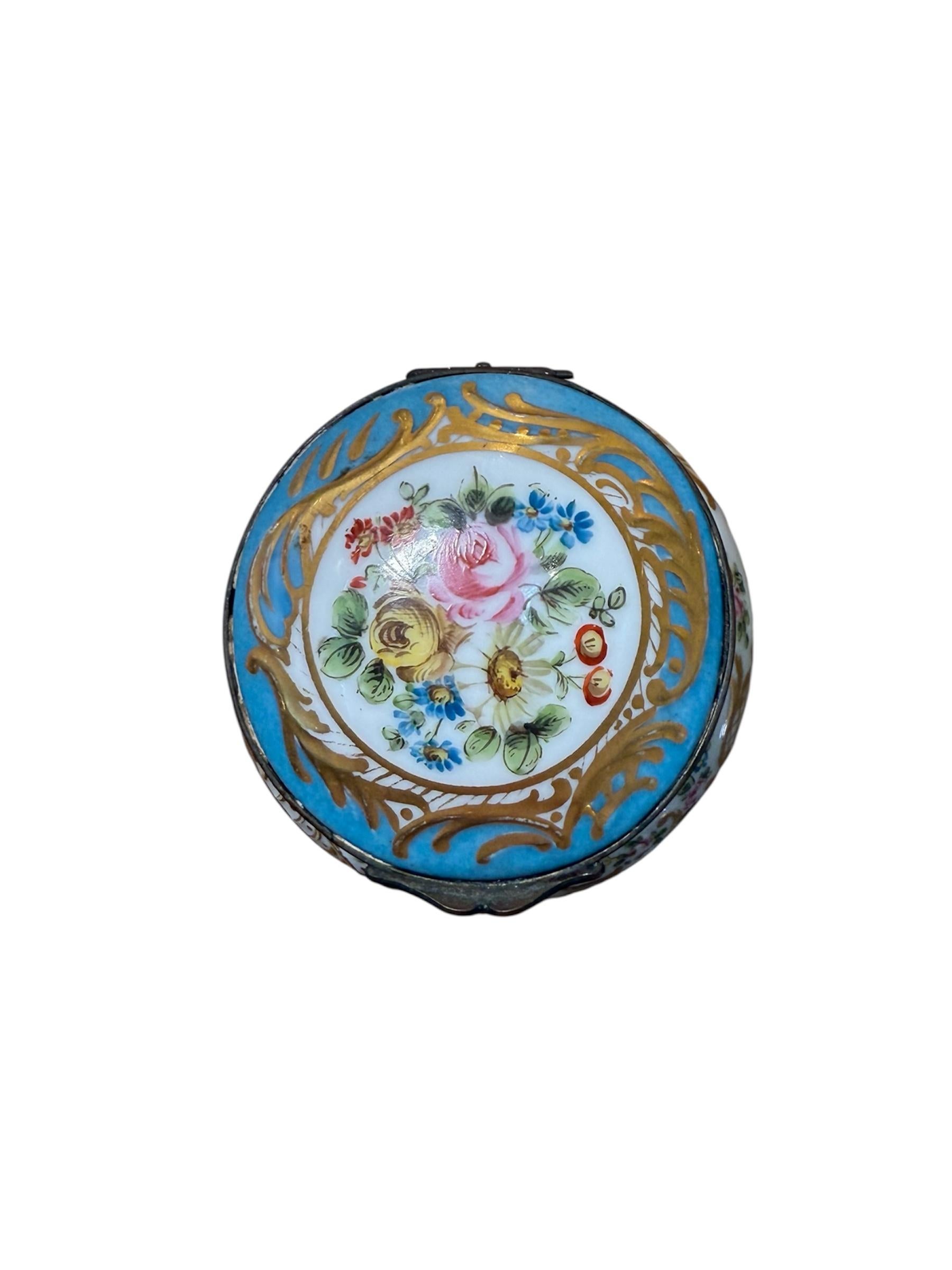 Sevres Porcelain Trinket Box For Sale 4