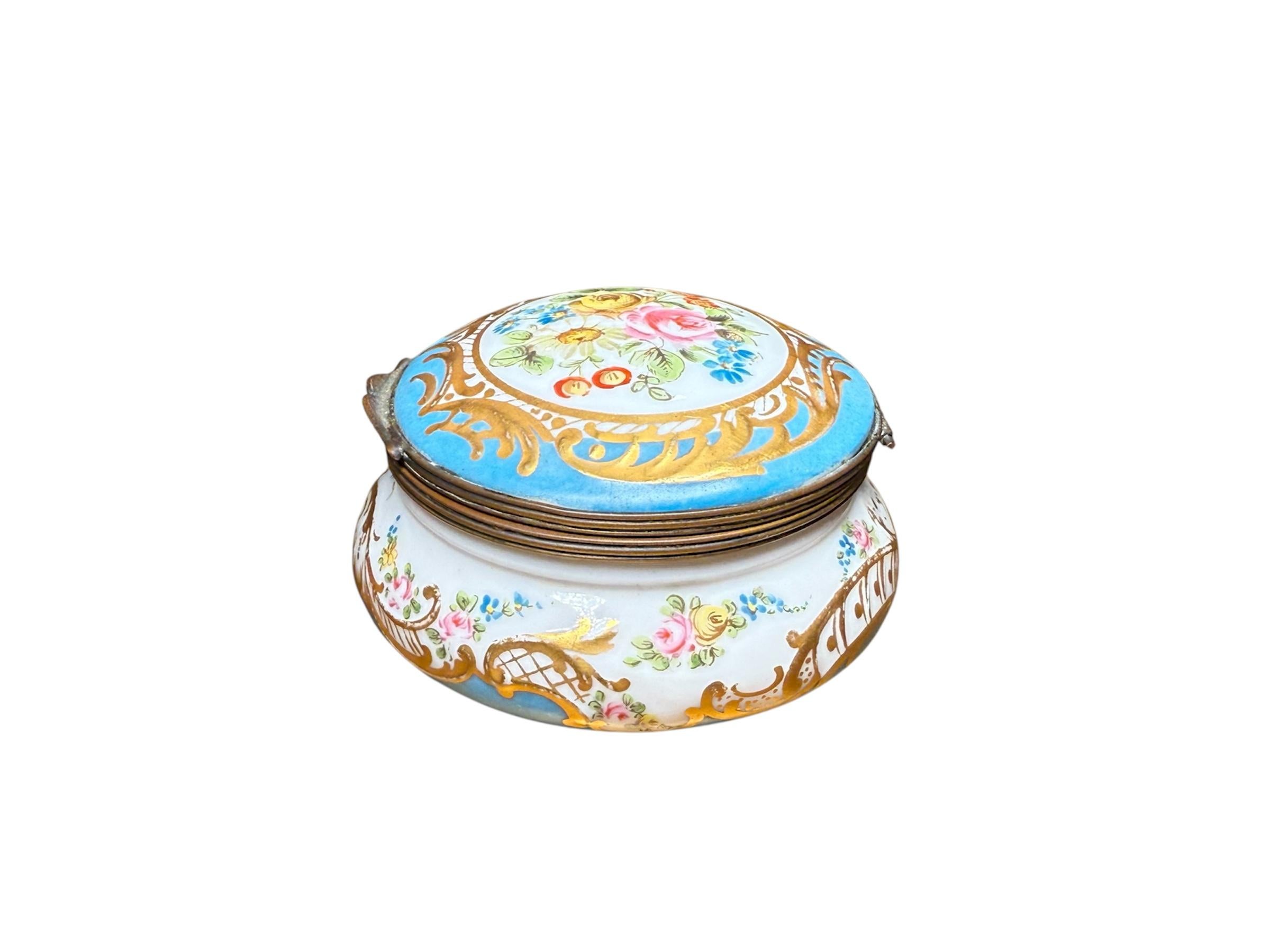 18th Century Sevres Porcelain Trinket Box For Sale
