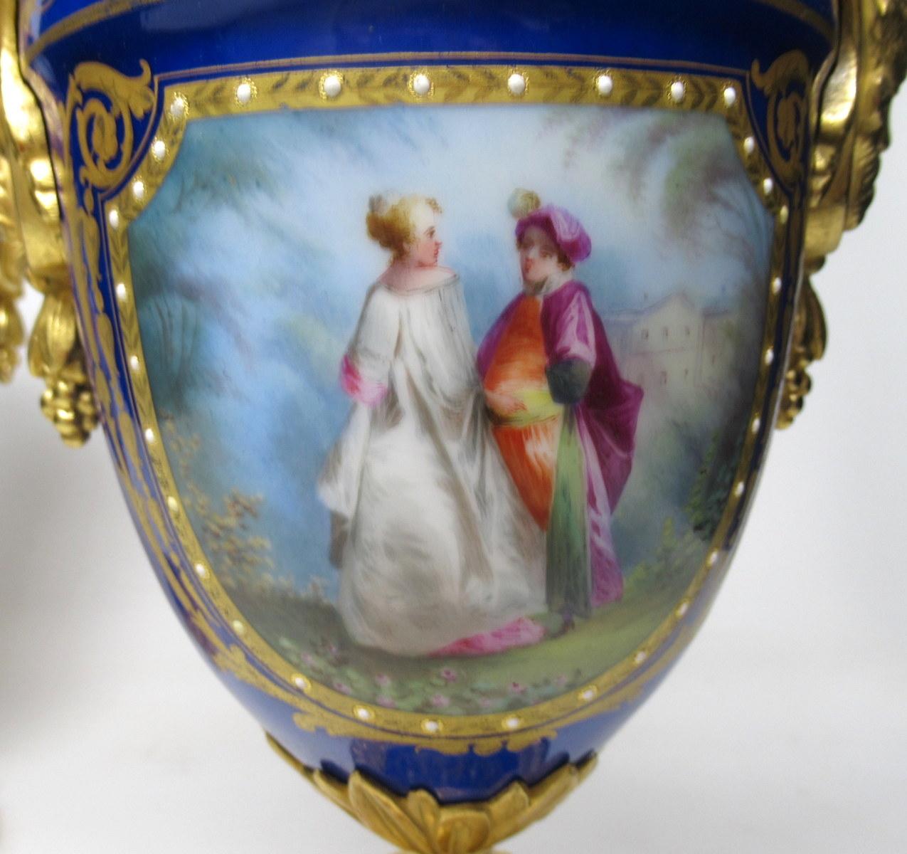porcelain urn vase