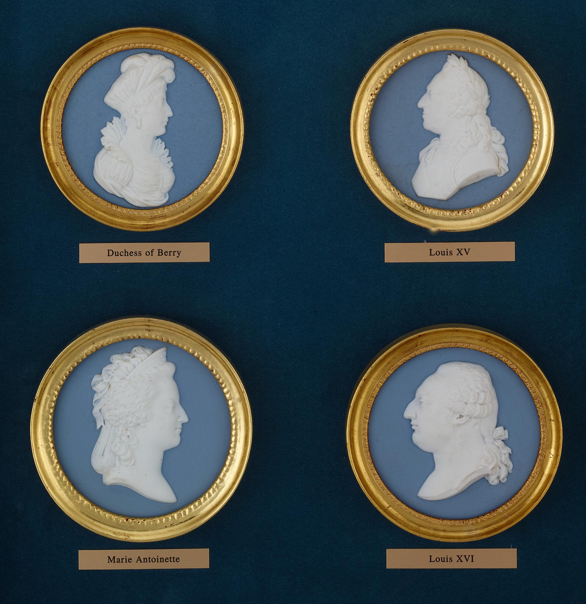 Sèvres Rulers of France Portrait Medallions In Excellent Condition For Sale In New Orleans, LA