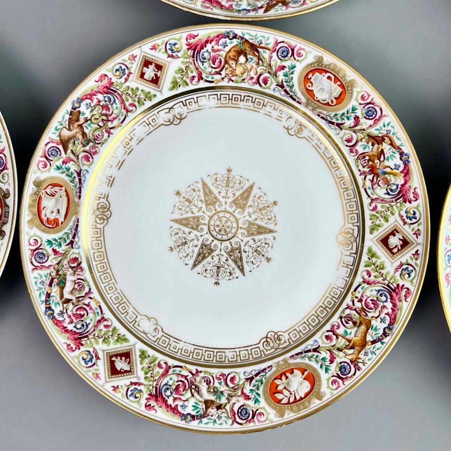 Peint à la main Sèvres - Ensemble de 6 assiettes en porcelaine du service de chasse royal, 1847 en vente