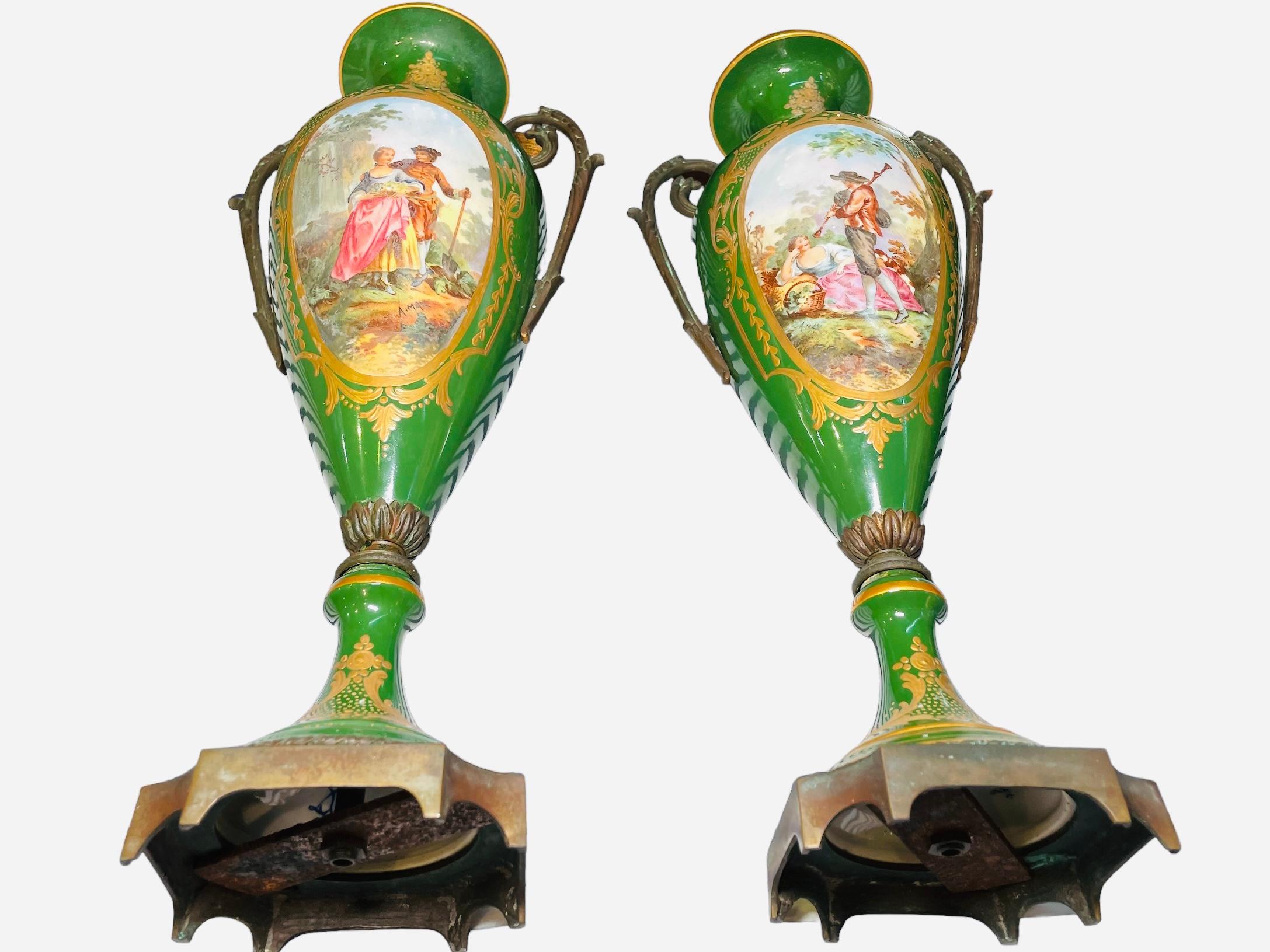 Sevres Style Hand Painted Porcelain And Bronze Pair Of Urns In Good Condition For Sale In Guaynabo, PR