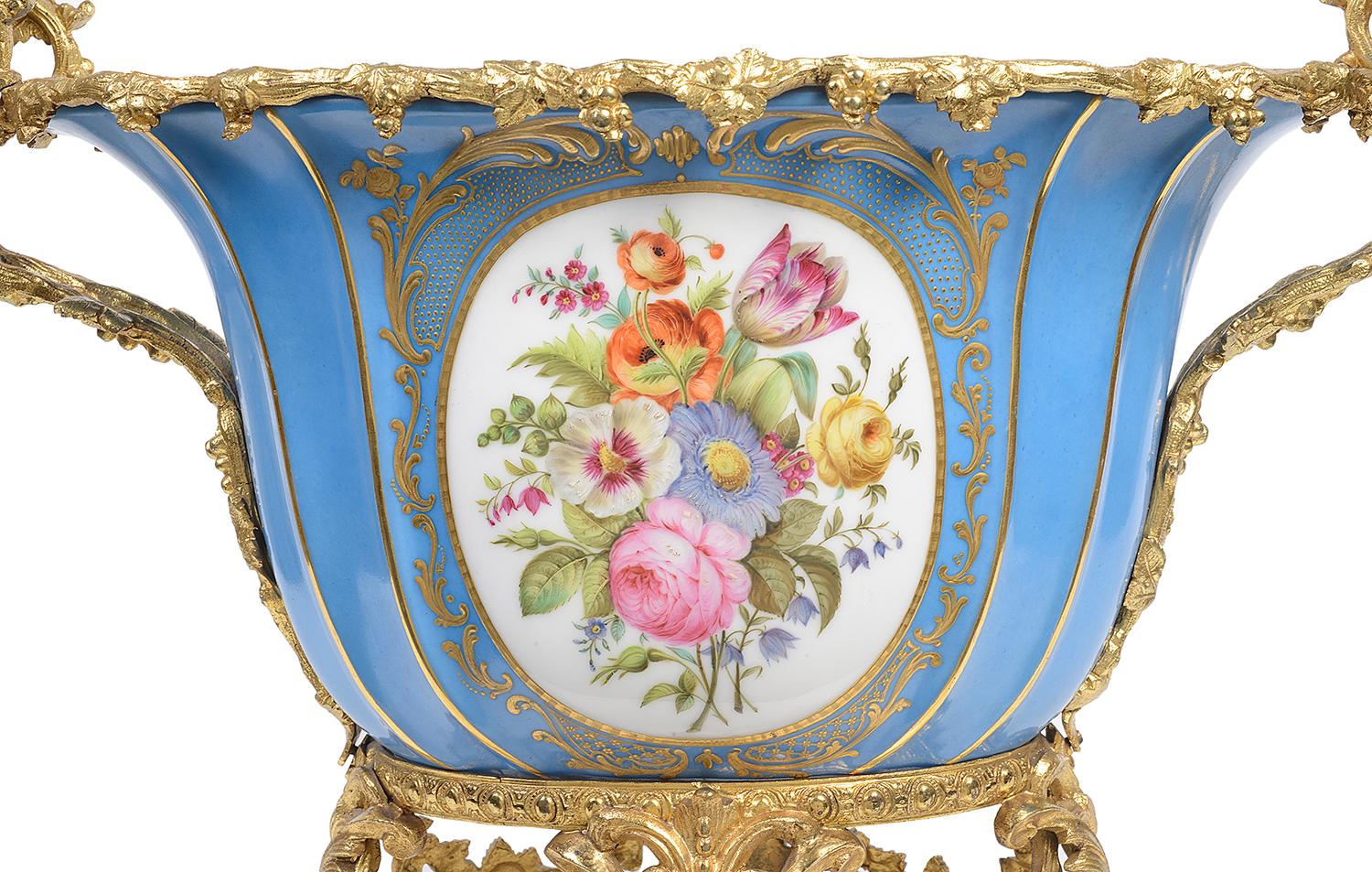 Sevres Style Jardinière, 19th Century In Good Condition In Brighton, Sussex