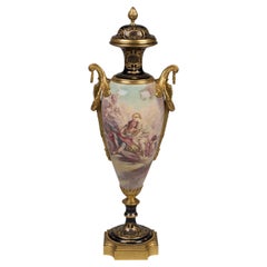 Vaso in porcellana e ormolu di Sèvres con decorazione di Maxant, CIRCA 1895