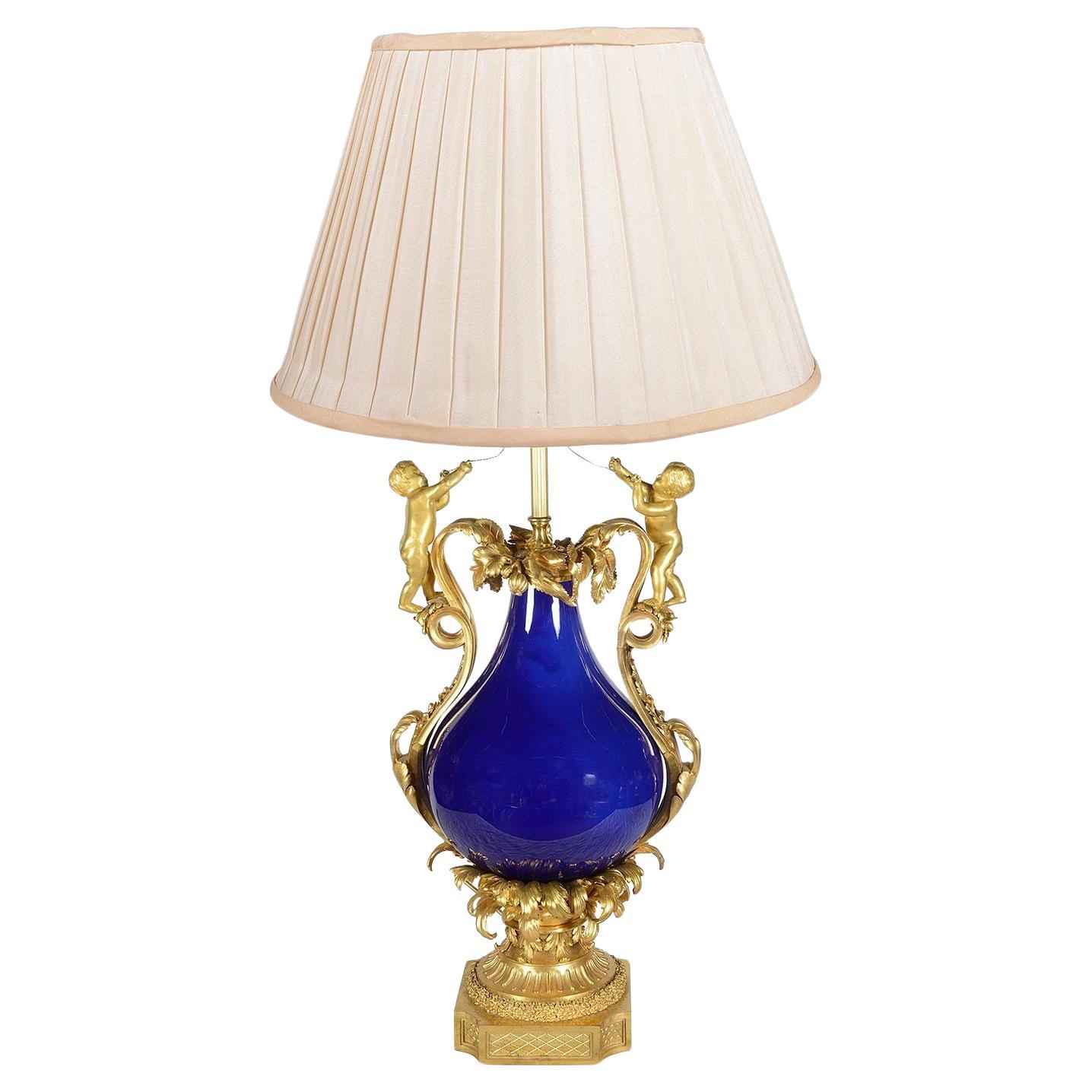 Ormolu-Lampe im Sevres-Stil, 19. Jahrhundert.