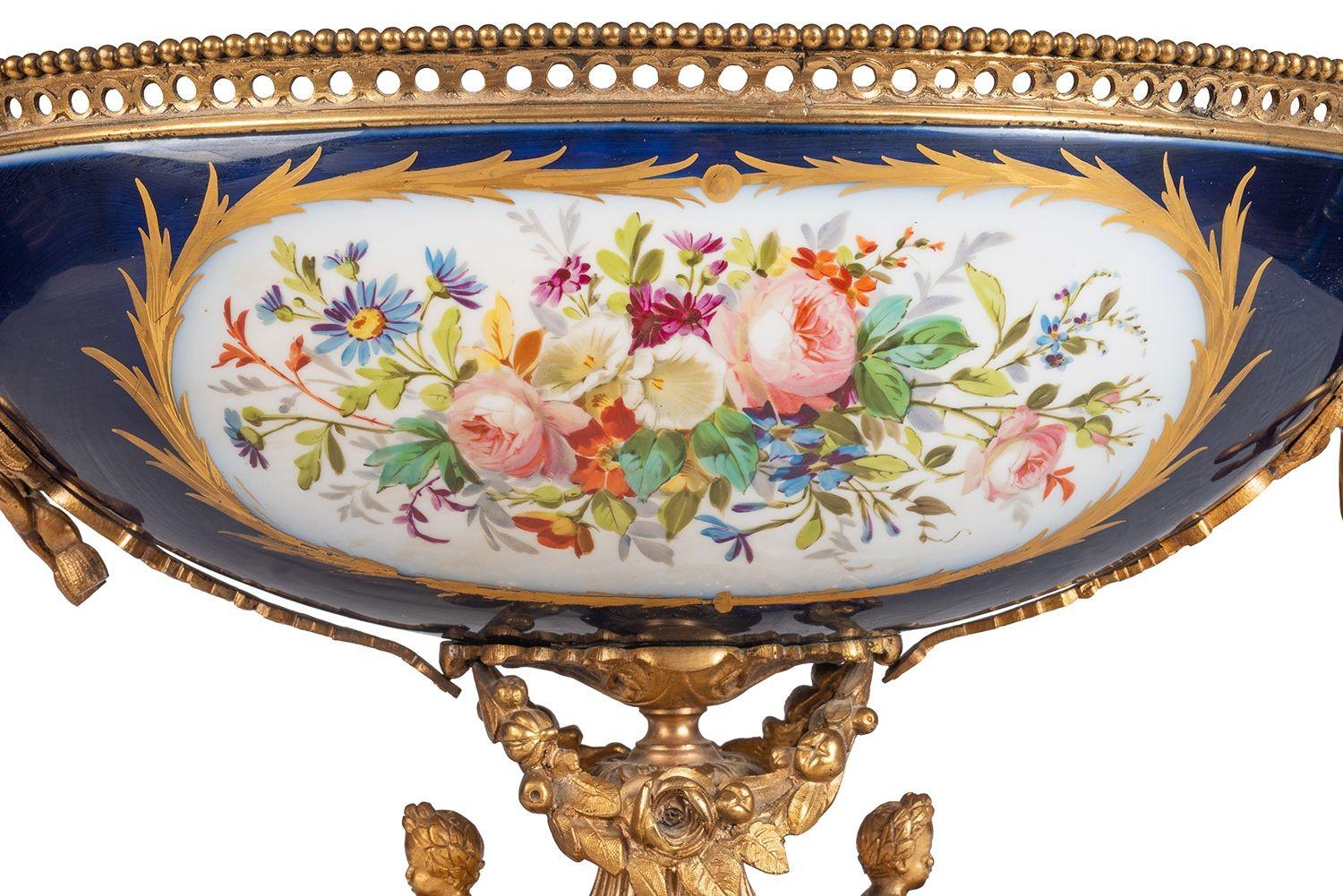 19th Century Sevres style porcelain Comport, circa 1890. For Sale