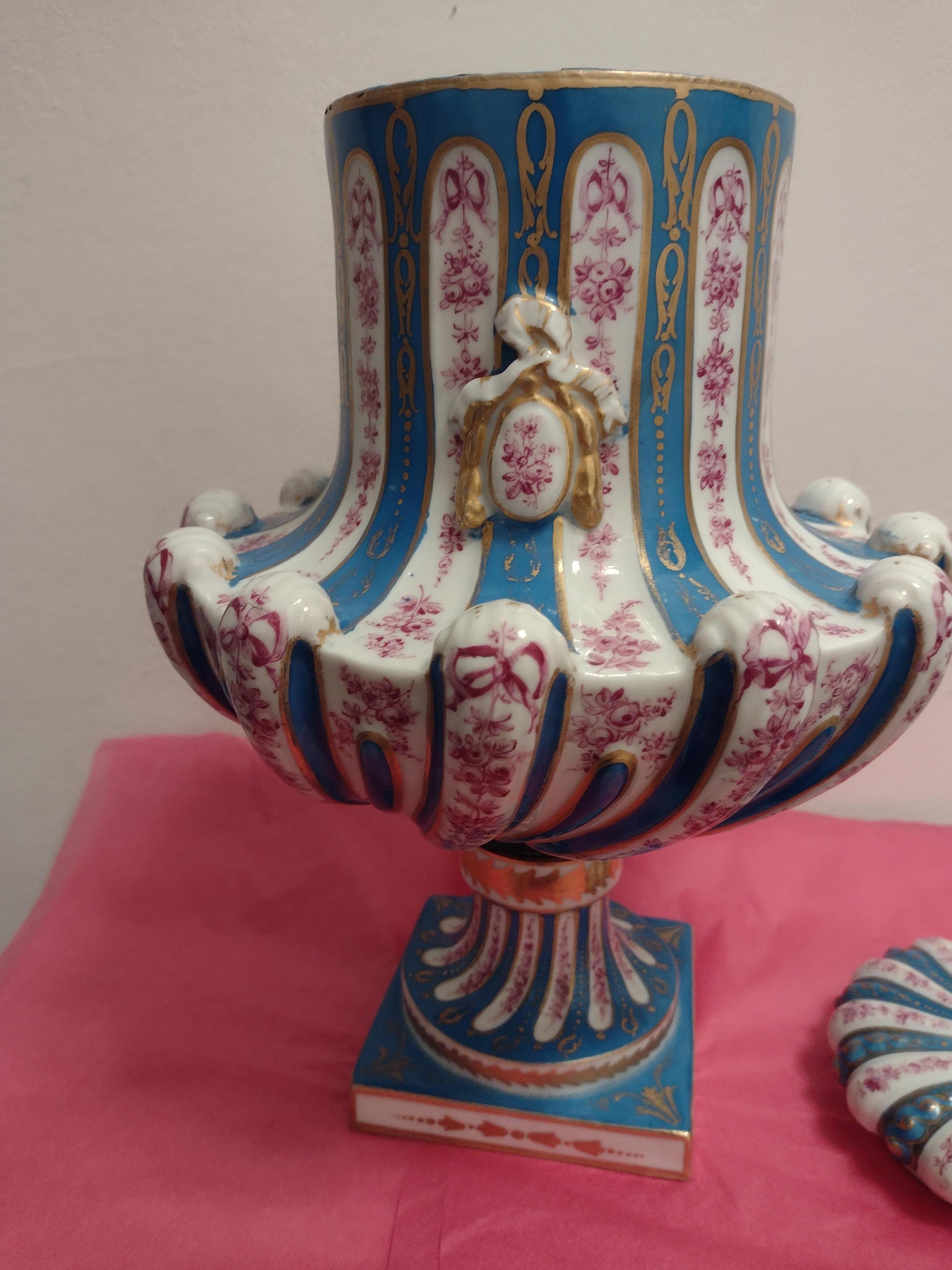 Sevres style Porcelain Vase, France Early 20th Century  For Sale 6