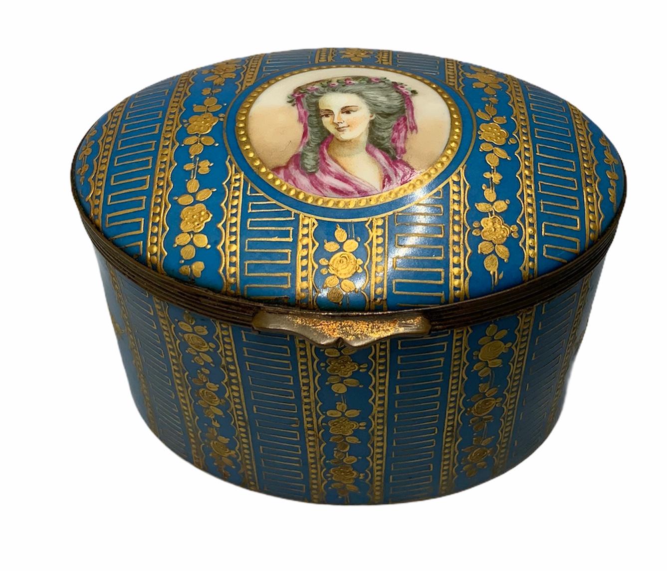 20th Century Sevres Style Porcelaine De Paris Hinged Chest Box