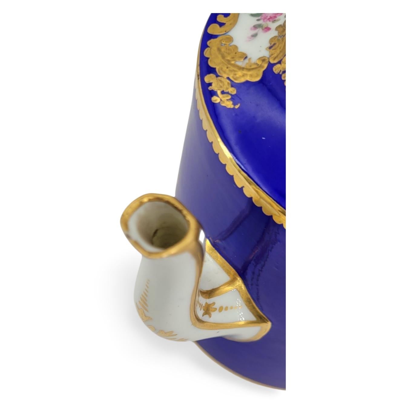 Sevres Teapot, Thomas Martin Randall Decoration, circa 1835 For Sale 5