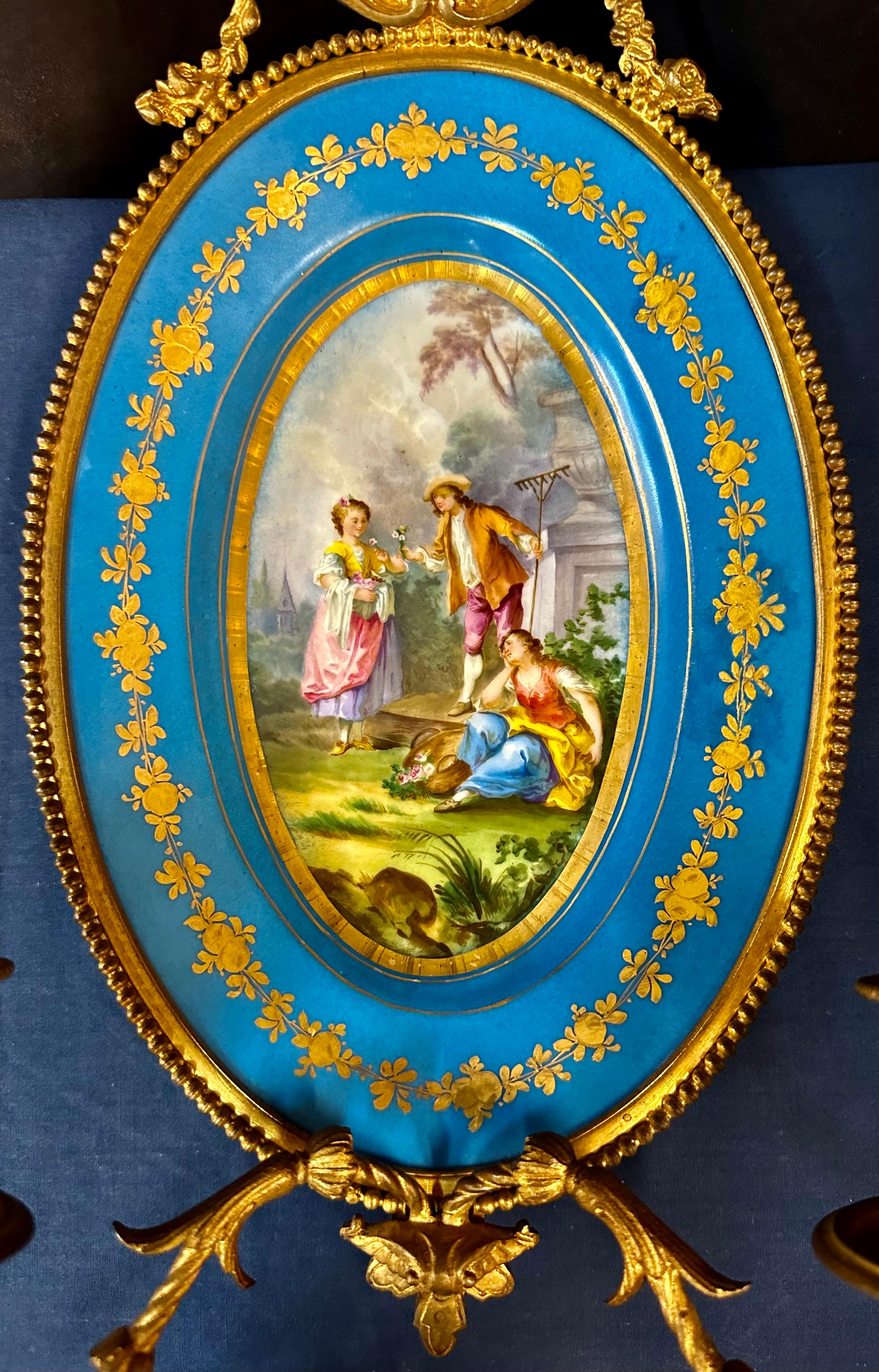 Sèvres Wandleuchter, Paar (Vergoldet) im Angebot