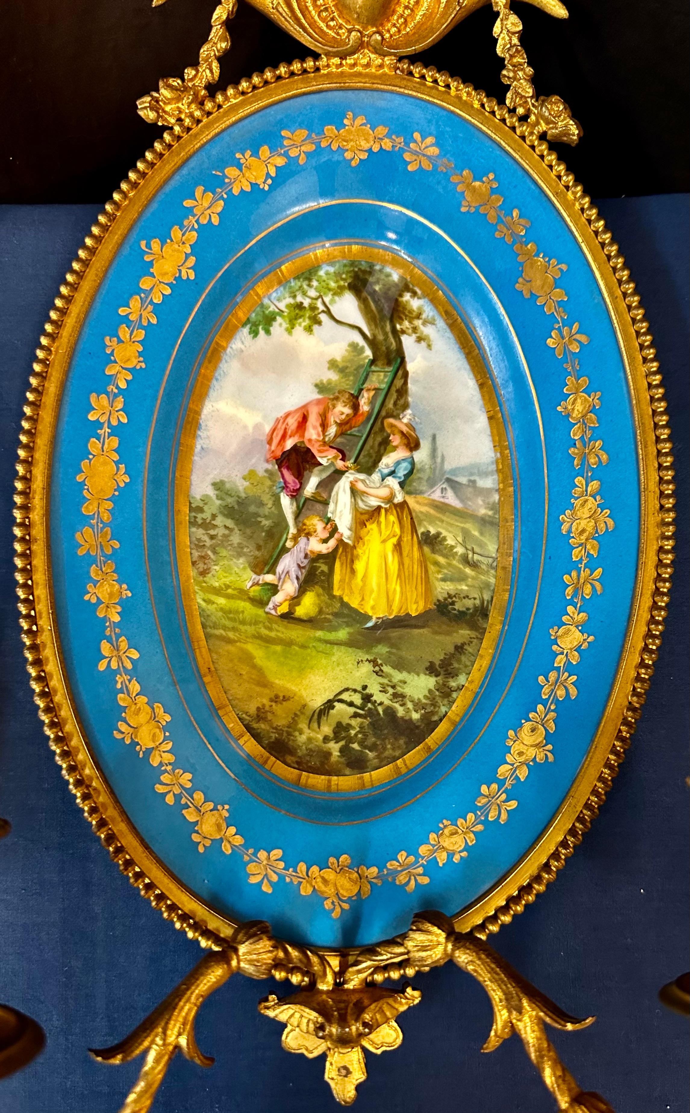 Doré Appliques murales Sèvres, paire en vente