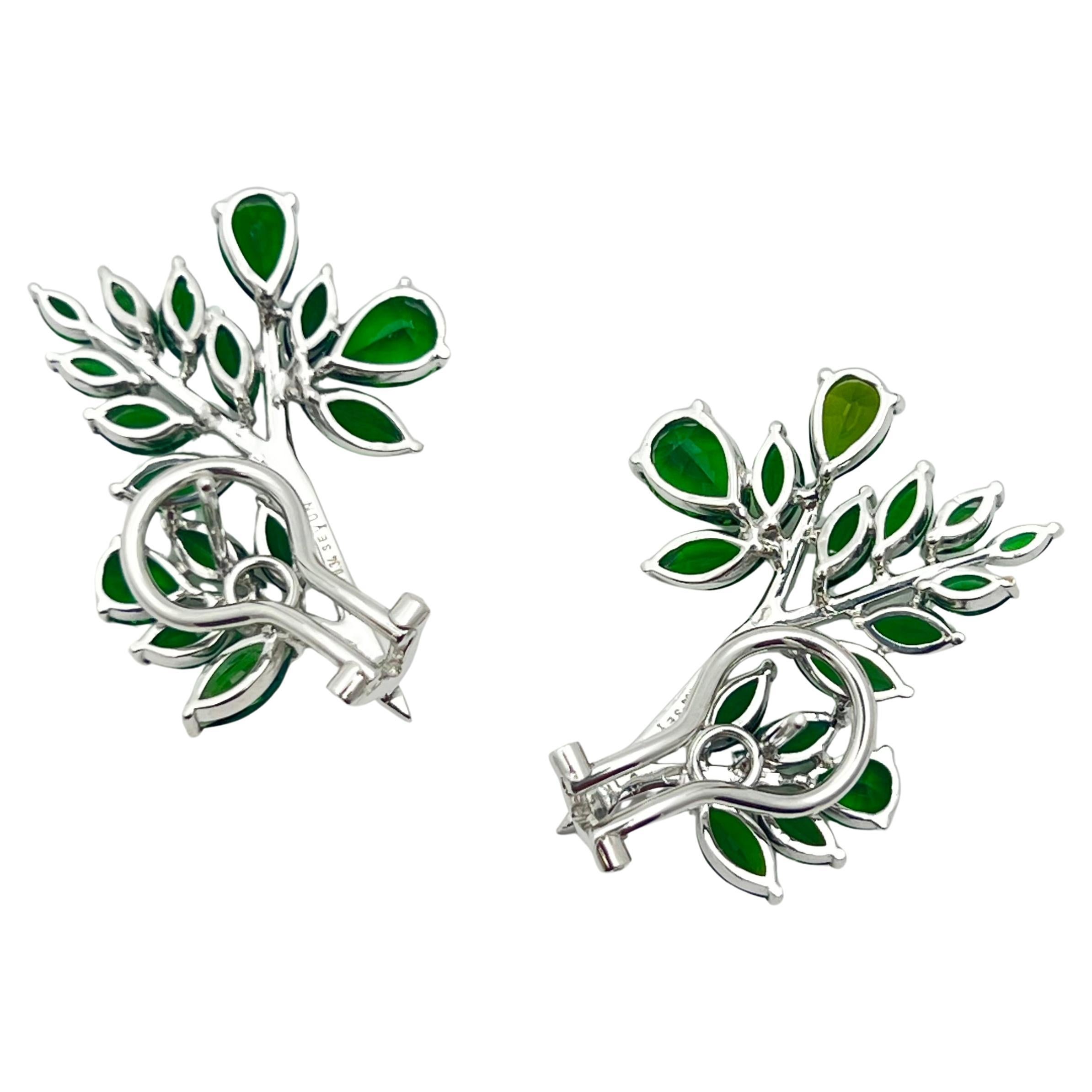 Taglio marquise Orecchini a foglia con diamante e tsavorite in oro 18k Sevun in vendita