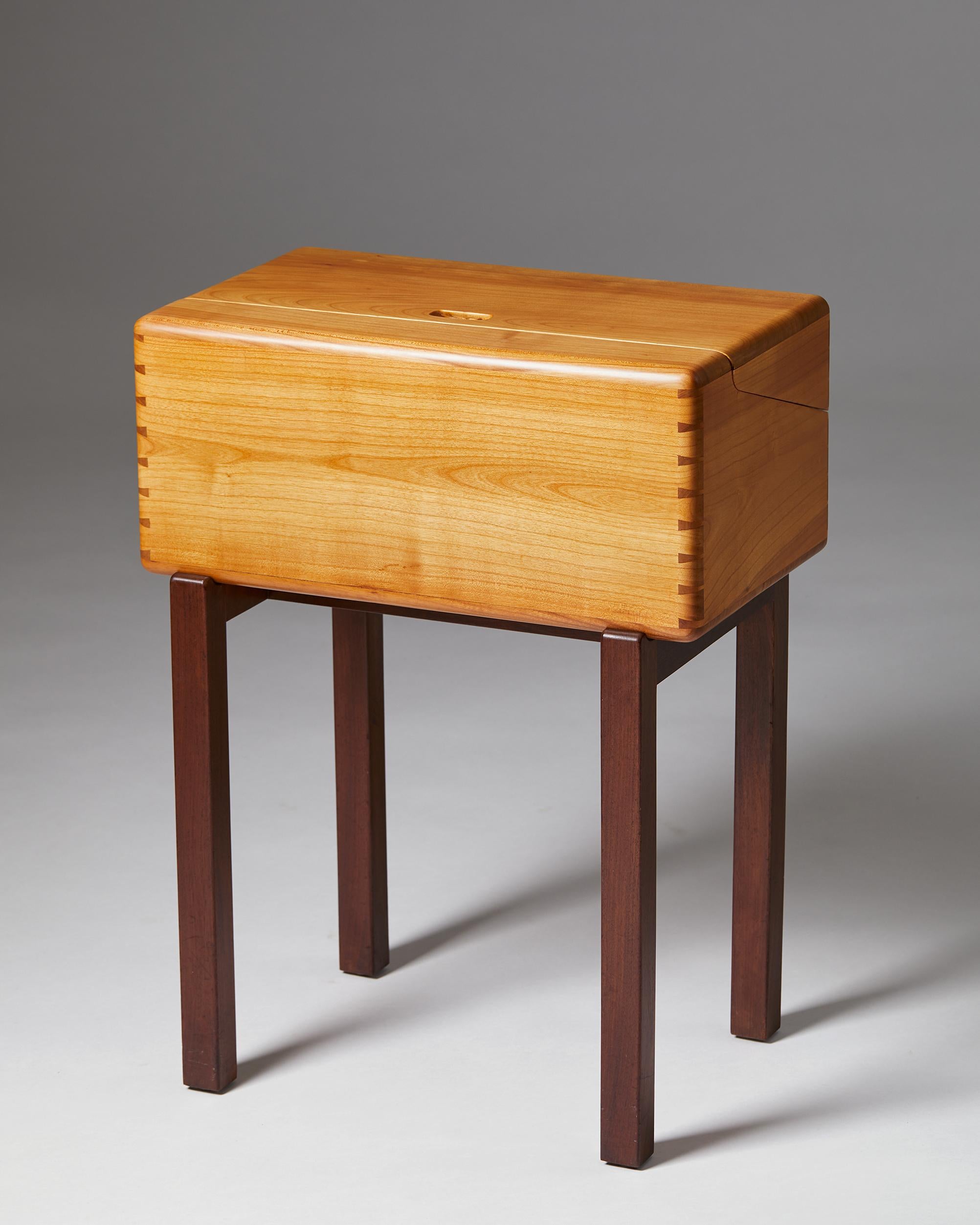 Danish Sewing Box Designed by Magnus L. Stephensen for Axel Søllner, Denmark, 1935