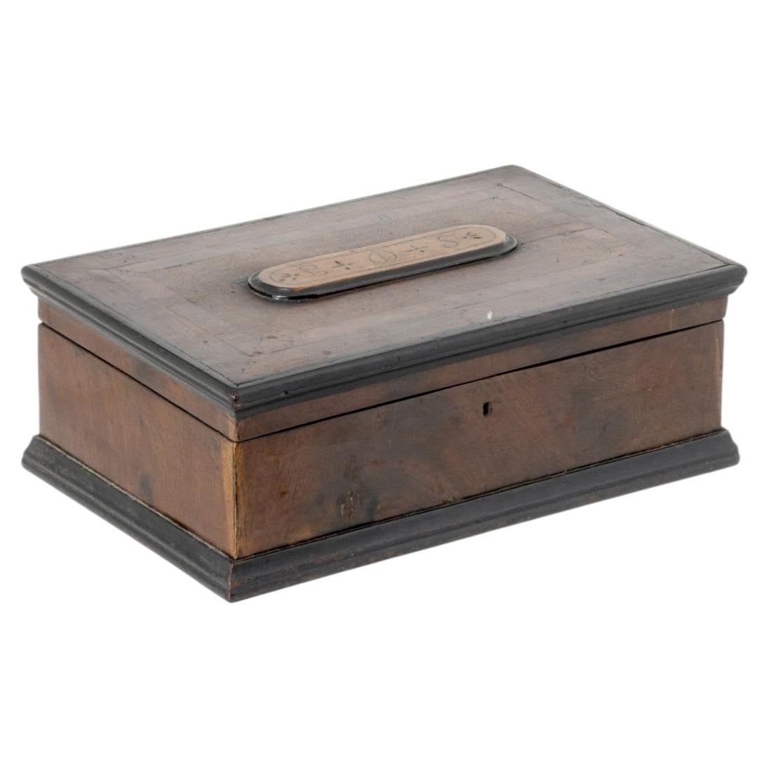 Sewing box For Sale